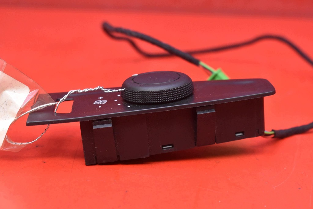 control panel air conditioning devices left rear part 96754037ZD-01 CITROEN C4 GRAND PICASSO II