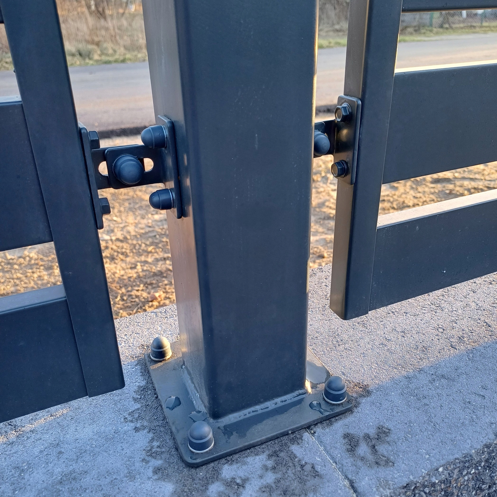 Zaślepka maskownica śruby nakładka M10/17 100SZT CZARNA Kolor czarny