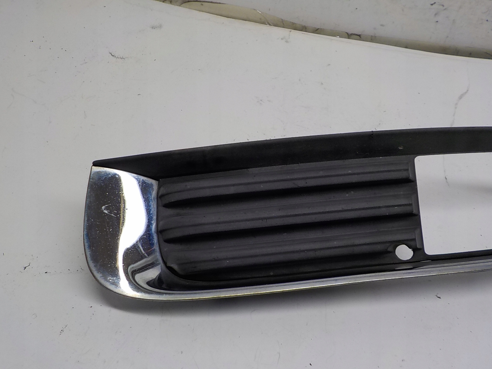 OPEL INSIGNIA grid grille W bumper 13238370