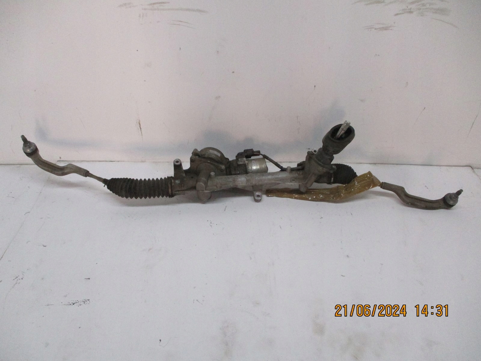 BOÎTER DIRECTION MERCEDES GLB 247 6700004006C