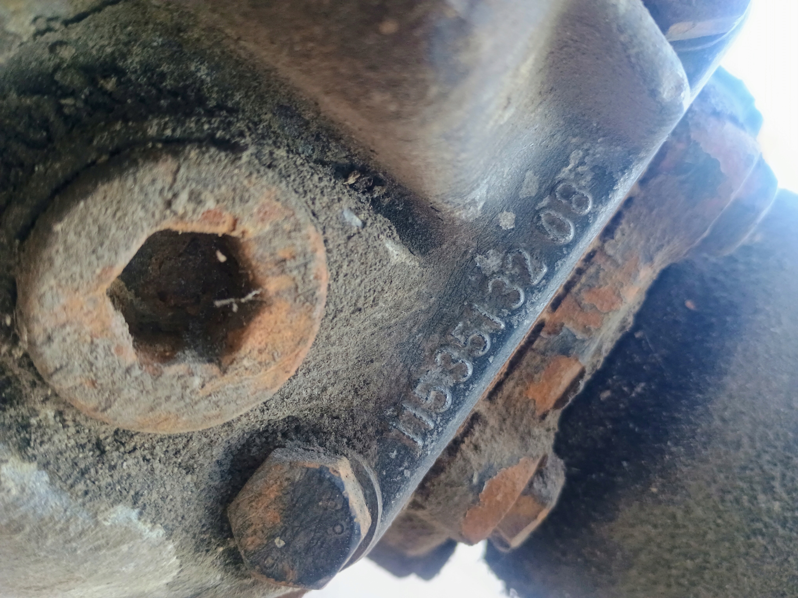 rear differential diff MERCEDES 123 3.92