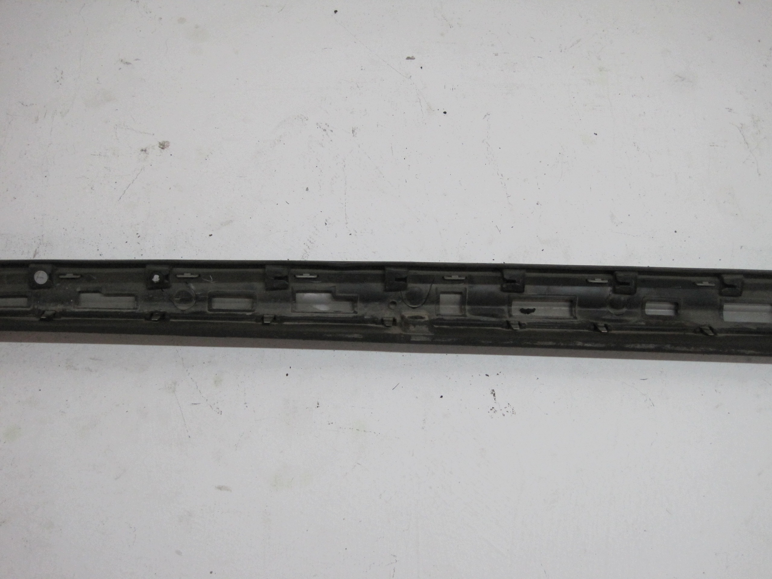 cap moulding threshold VW TAIGO 2G7 right