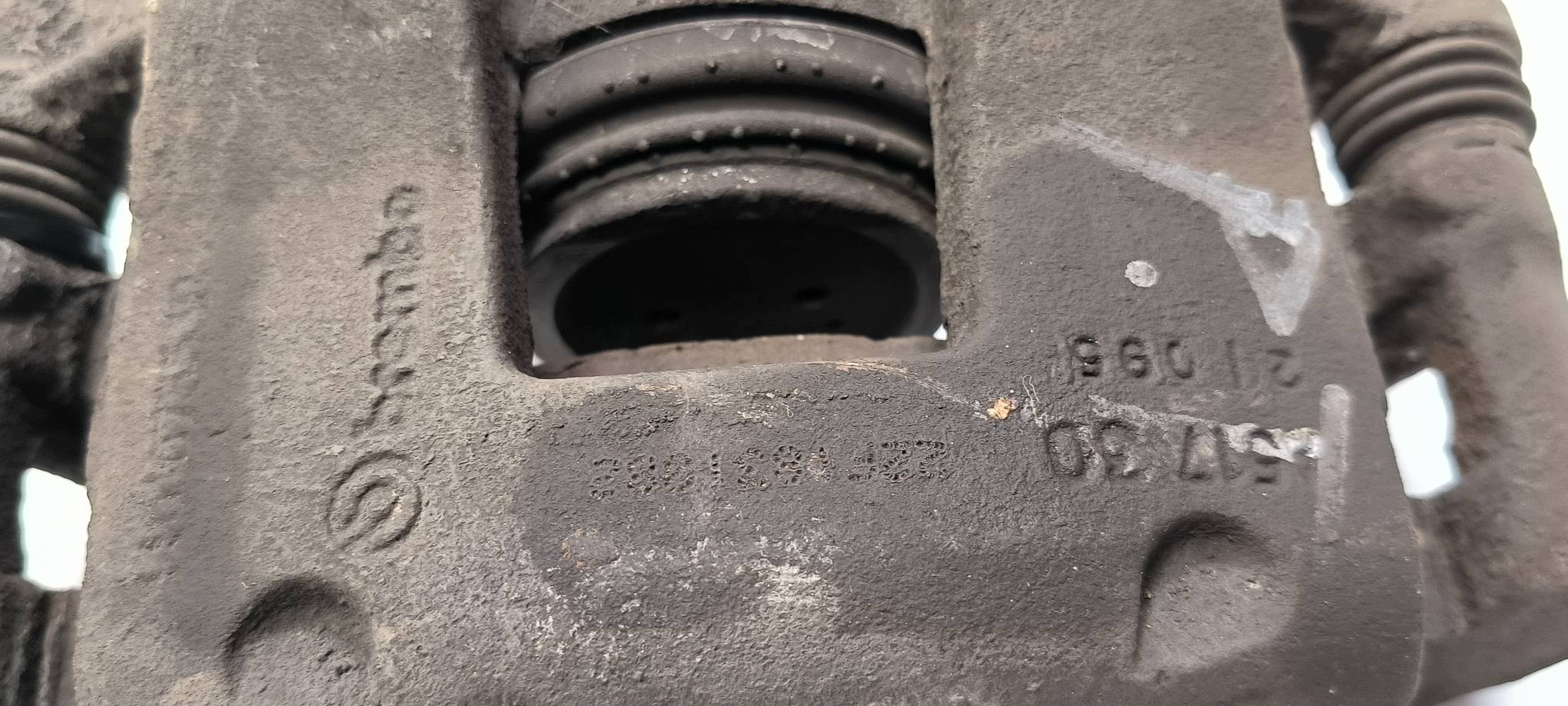 caliper brake rear part right 5173021095 RENAULT MASTER III