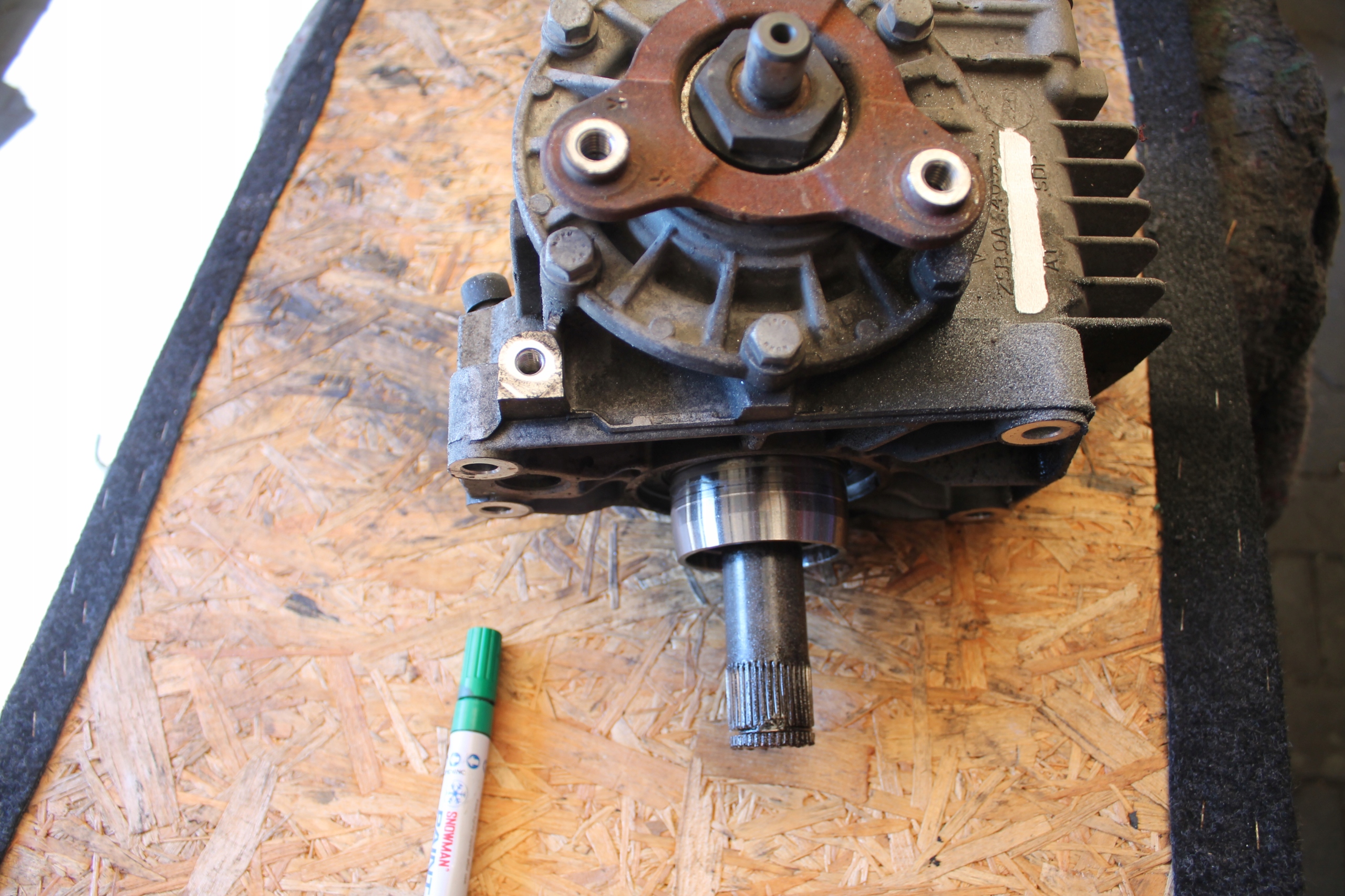 1548. REDUKTOR Getriebe getriebe VW ZSB0A409053AR