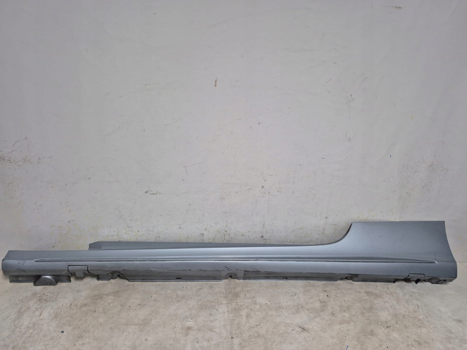 MERCEDES C-KLASA W205 COUPE AMG 15-21 threshold left moulding threshold left