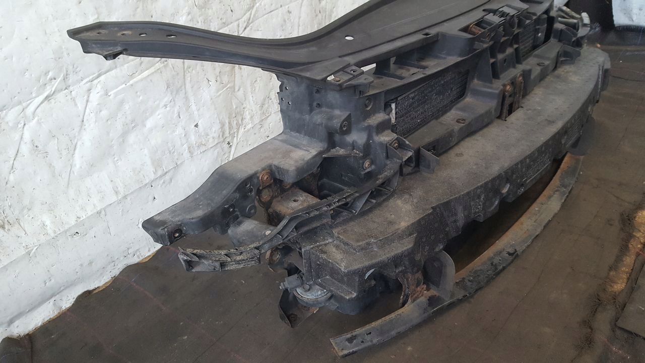 support panel for radiators pillar VW EOS 2,0 FSI