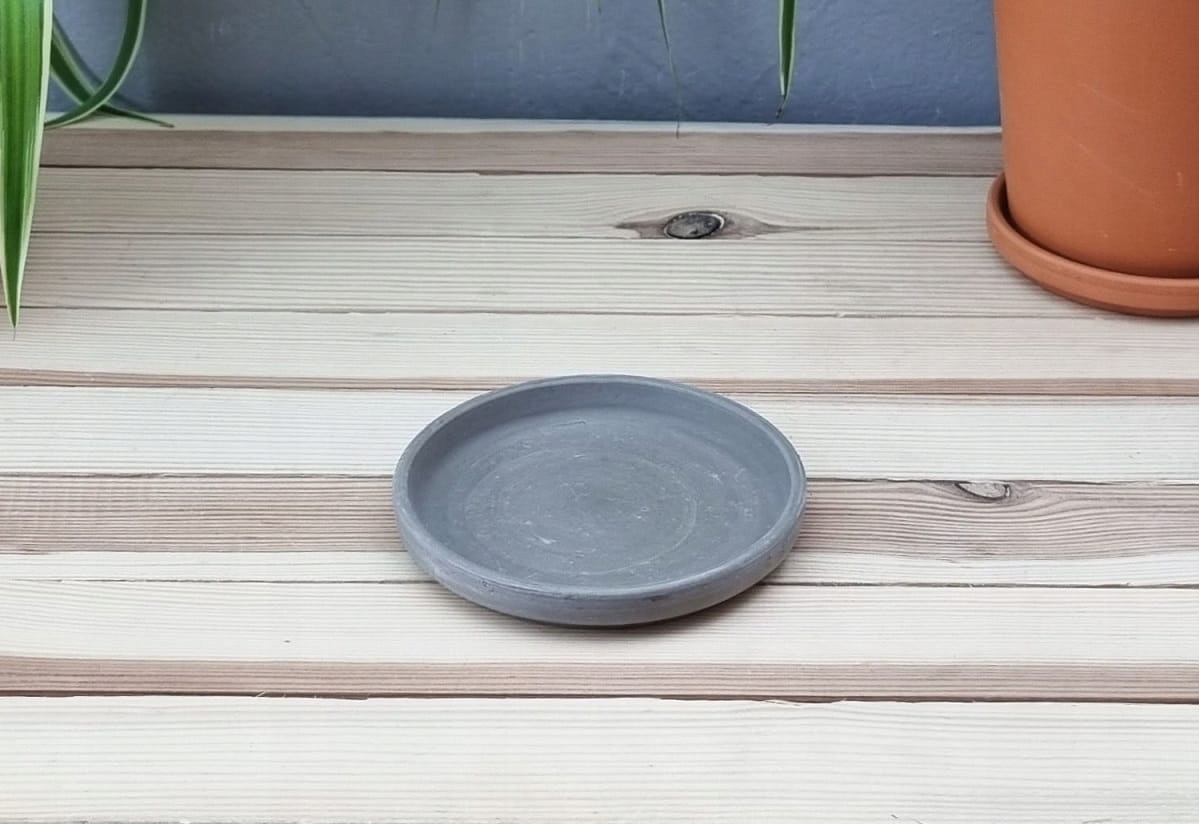 Podstawka GLINIANA BAZALTOWA spodek 11cm Szerokość produktu 11 cm