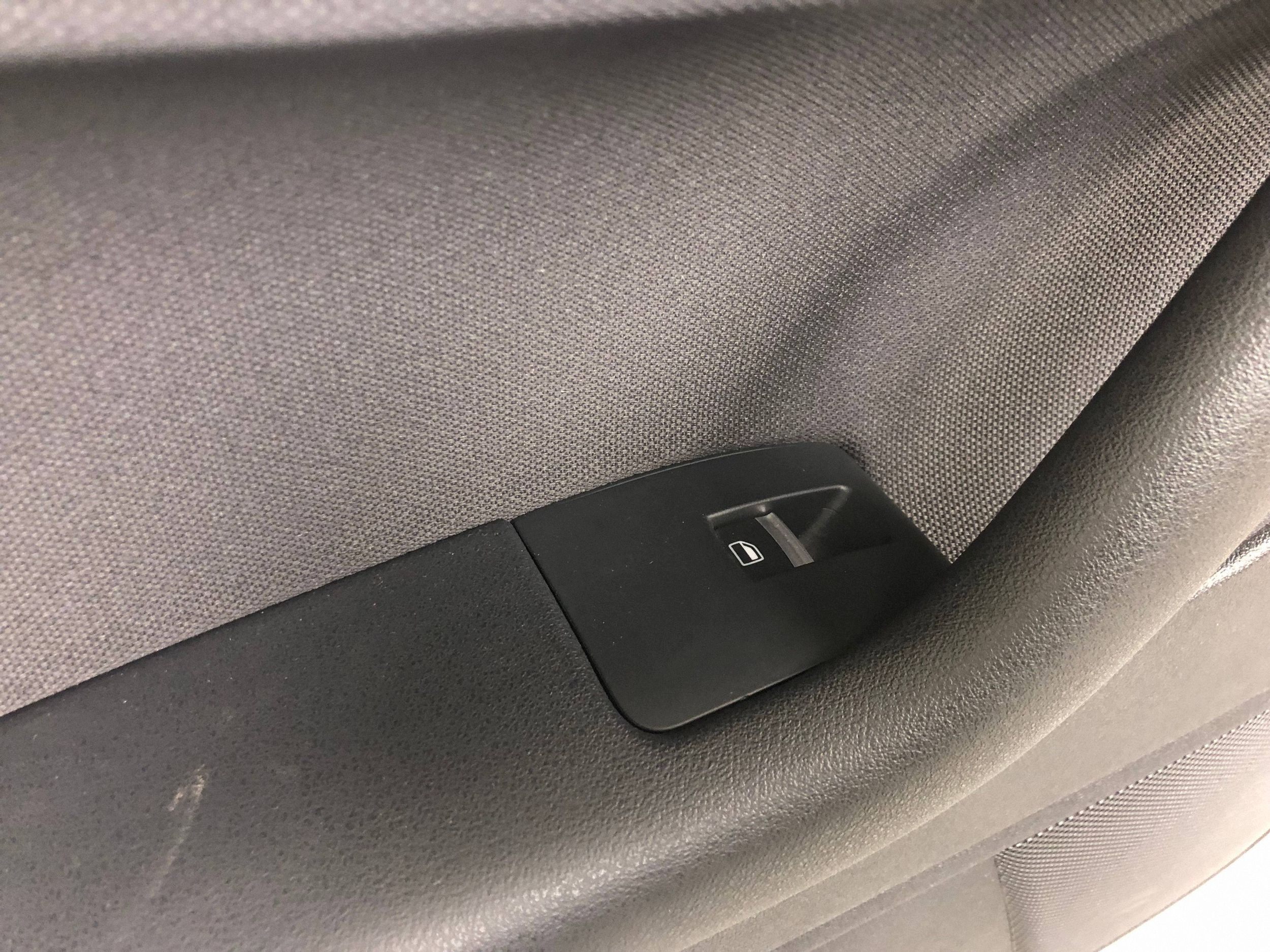 side door left rear part AUDI A3 8P LIFT 8P4867305