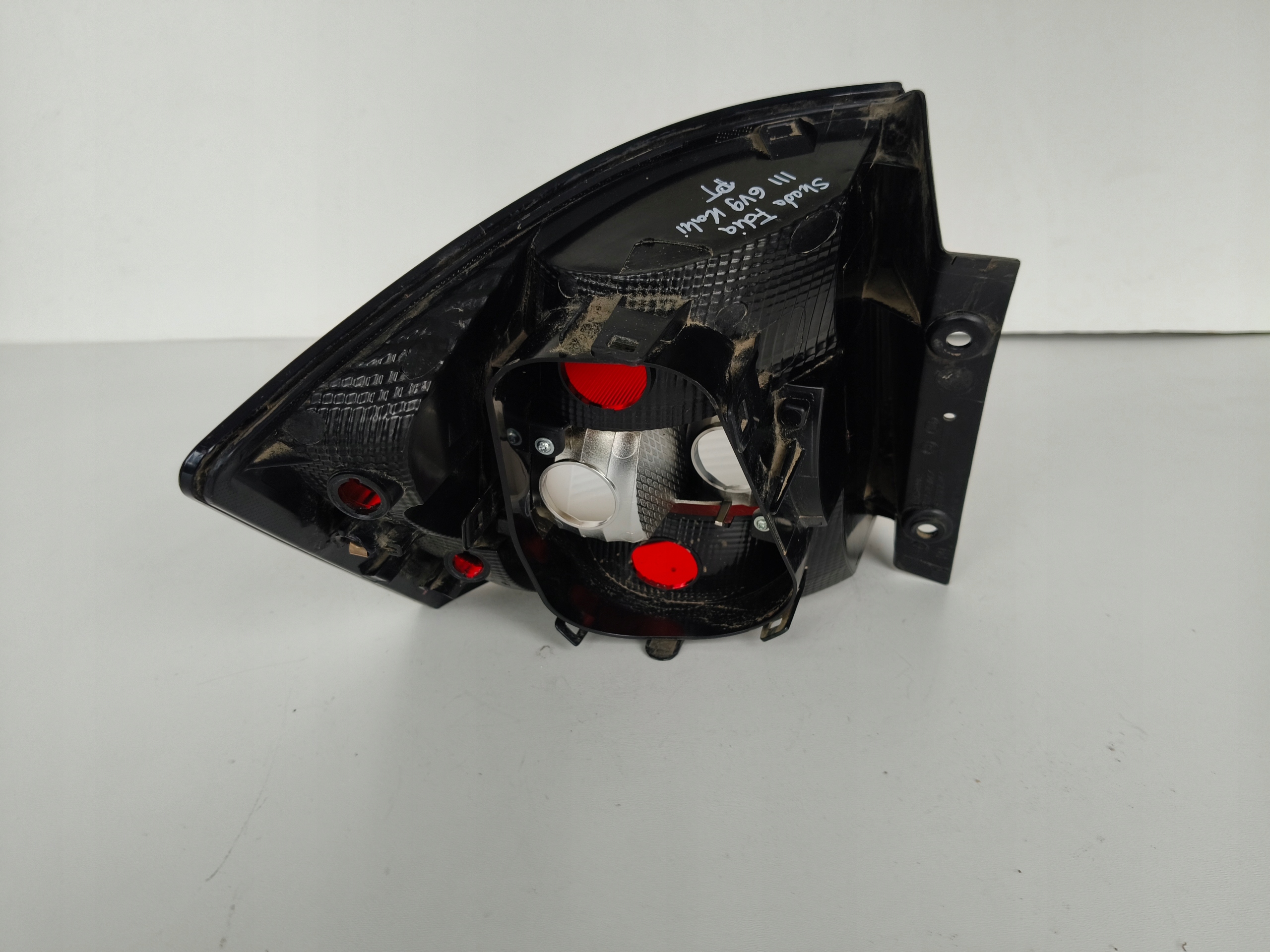 light right rear SKODA FABIA III 3 6V 6V9 14- KOMBI