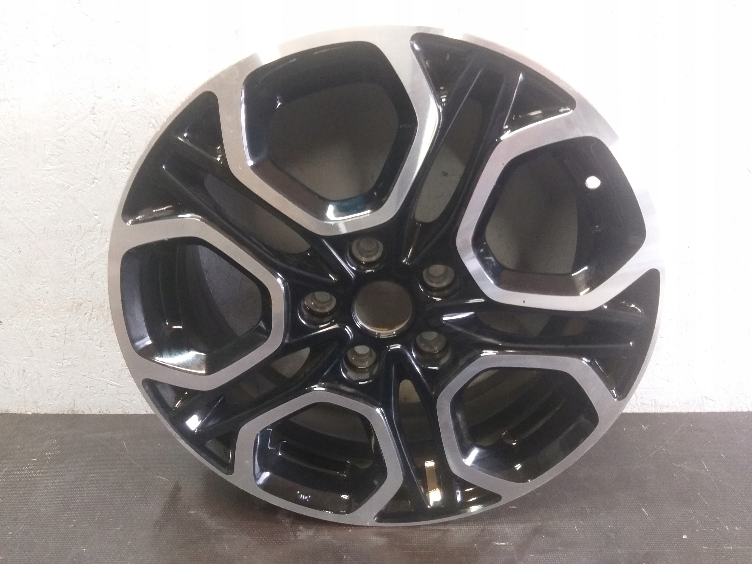 disk hliníkový SUZUKI 6,5J 17" ET50 5X114,3