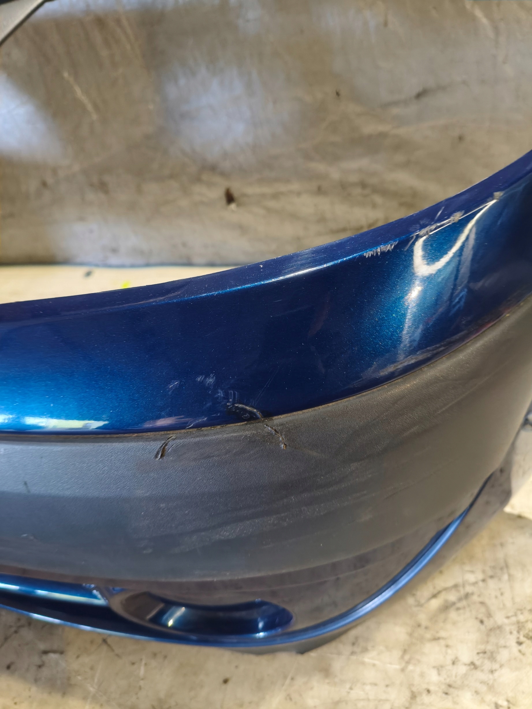 bumper front RENAULT CLIO 2 LIFT LAKIER TED44