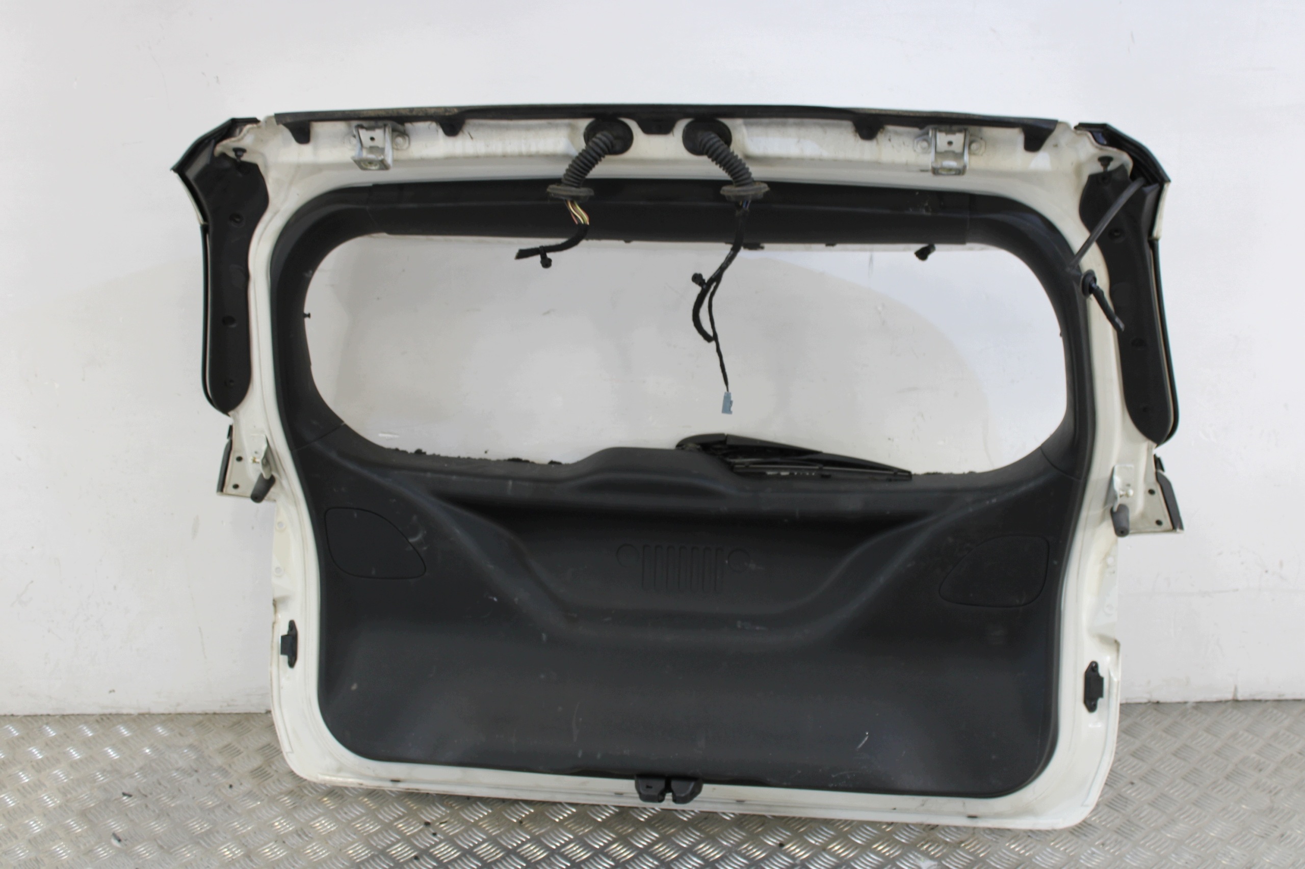 trunk door boot rear part rear complete JEEP COMPASS II 2 1.4T