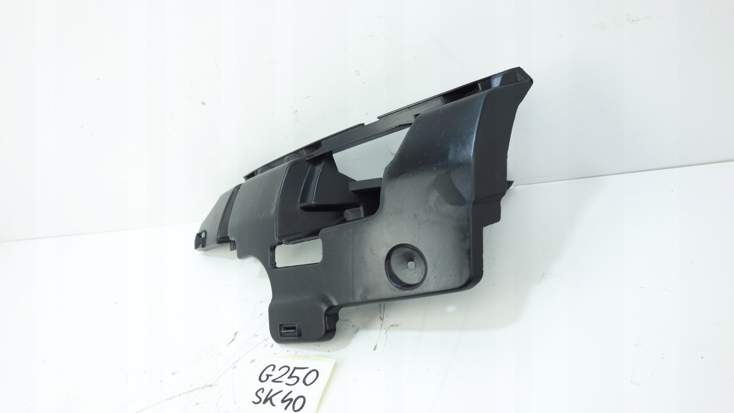 RANGE ROVER SPORT LIFT 2017- support holder of a bumper left front