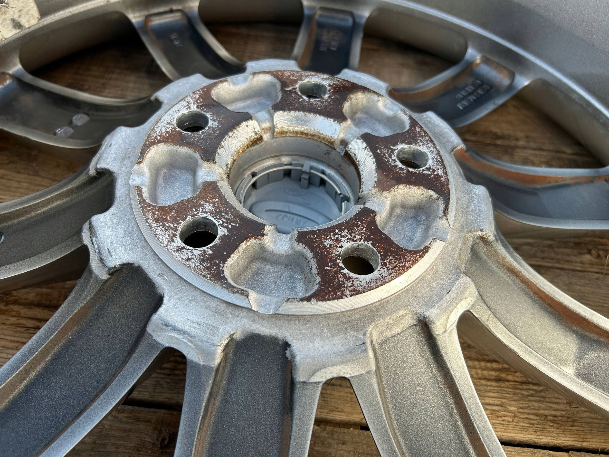 wheel disc discs disc 19" 19x8jx39 Ford Flex 2013