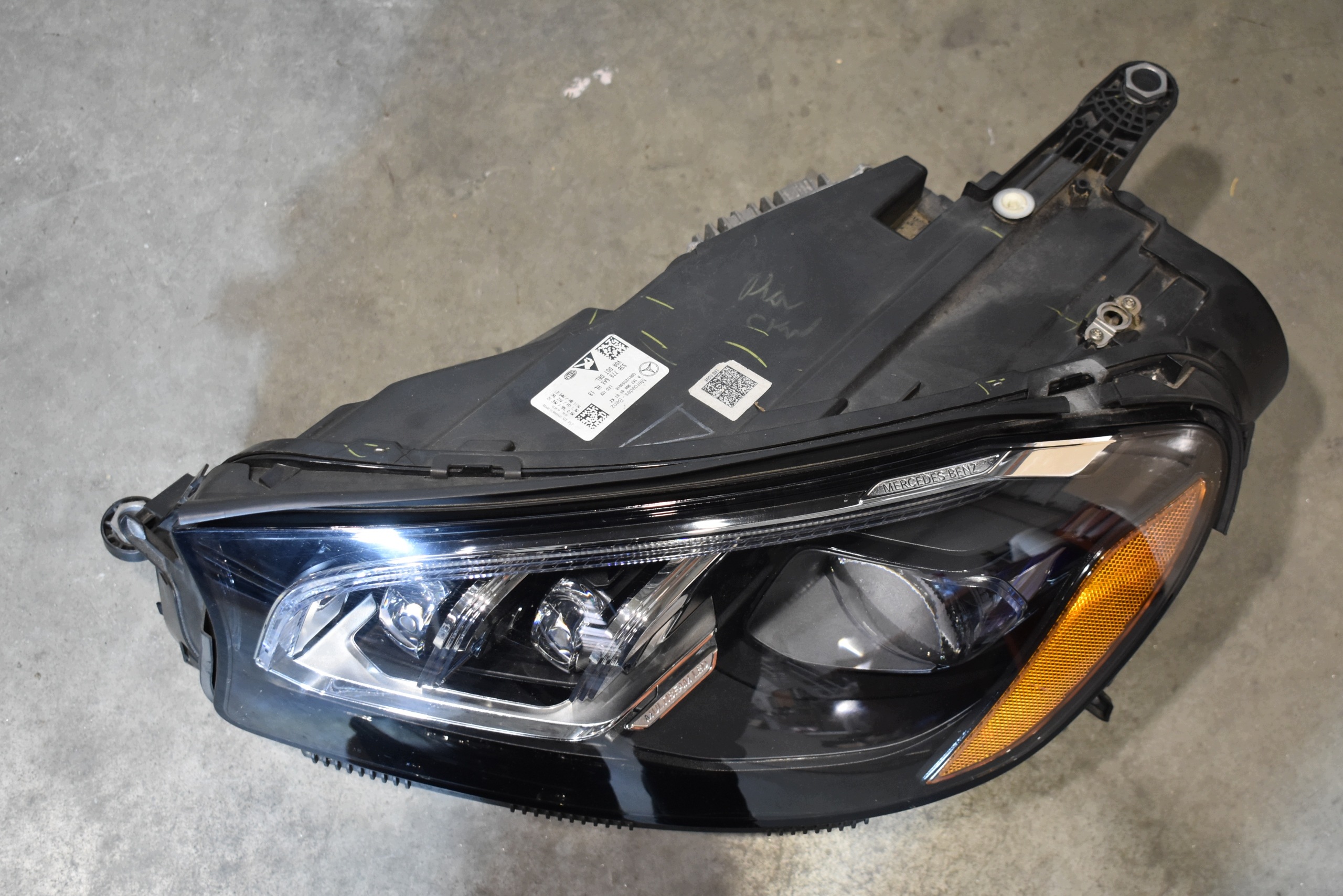 IDEALNA light front front left MULTIBEAM + MODULY MERCEDES GLS X167