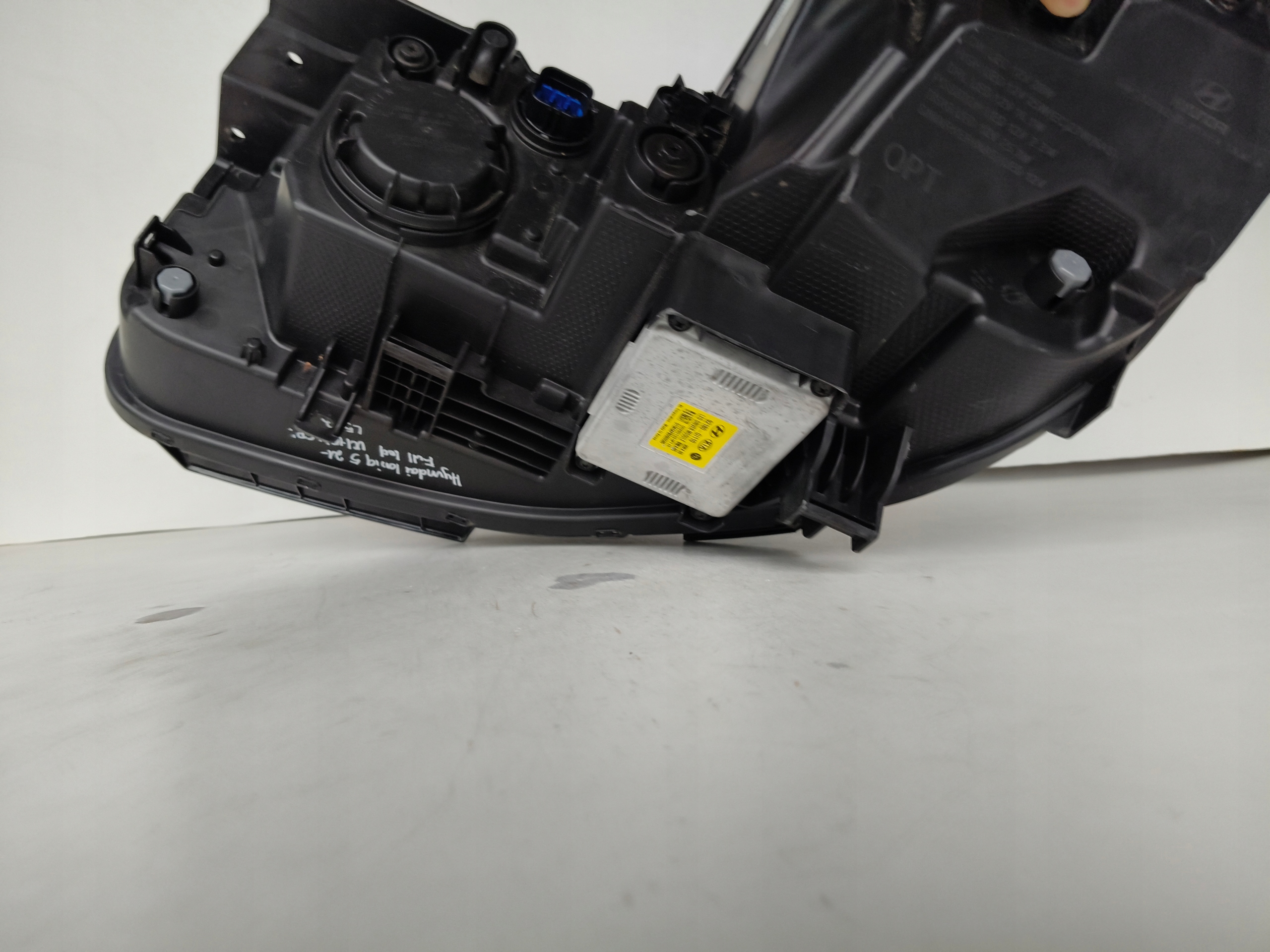 light right REFLEKTOR HYUNDAI IONIQ 5 21- FULL LED