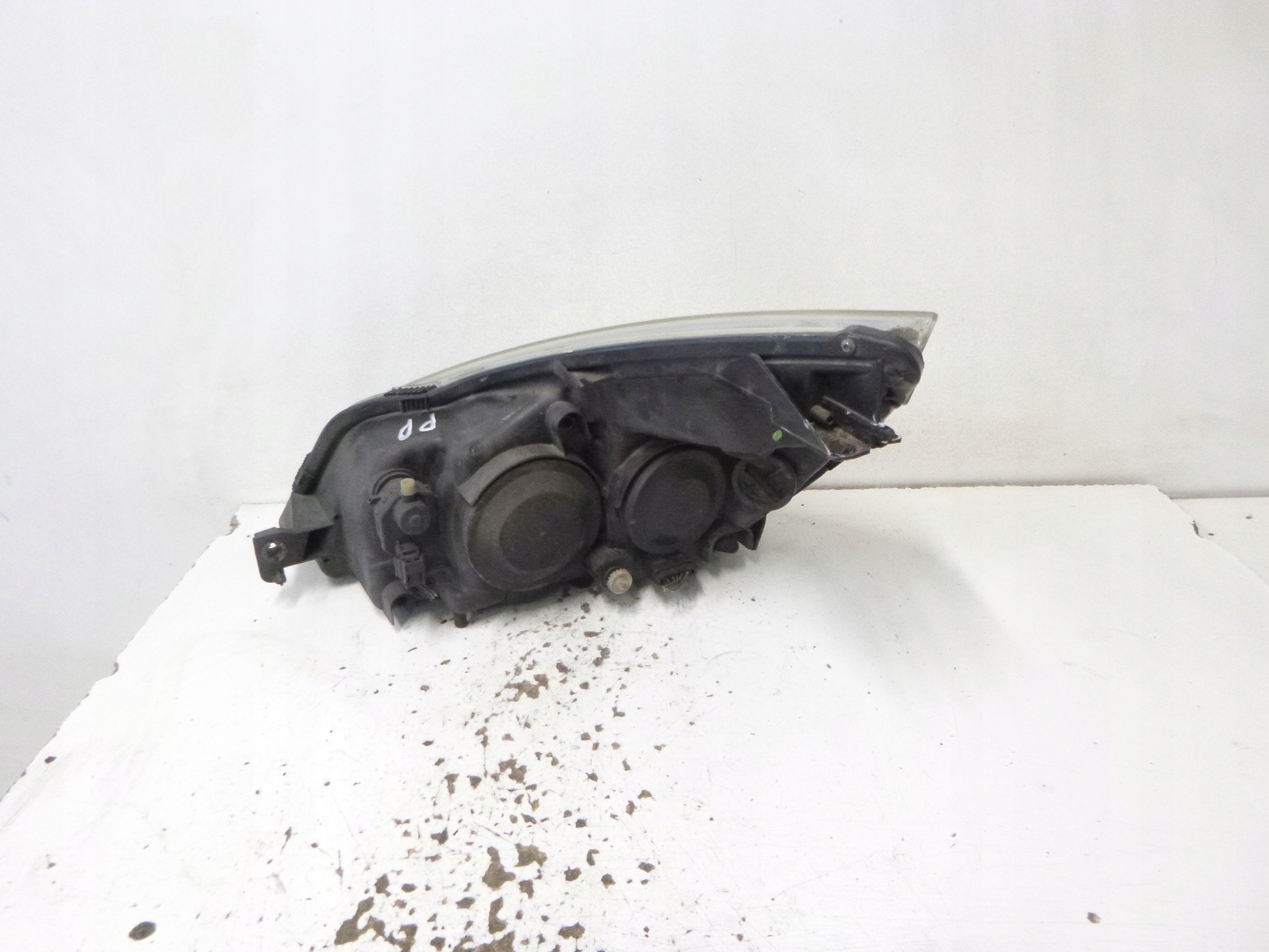 light front right Renault Espace IV complete 2004r.