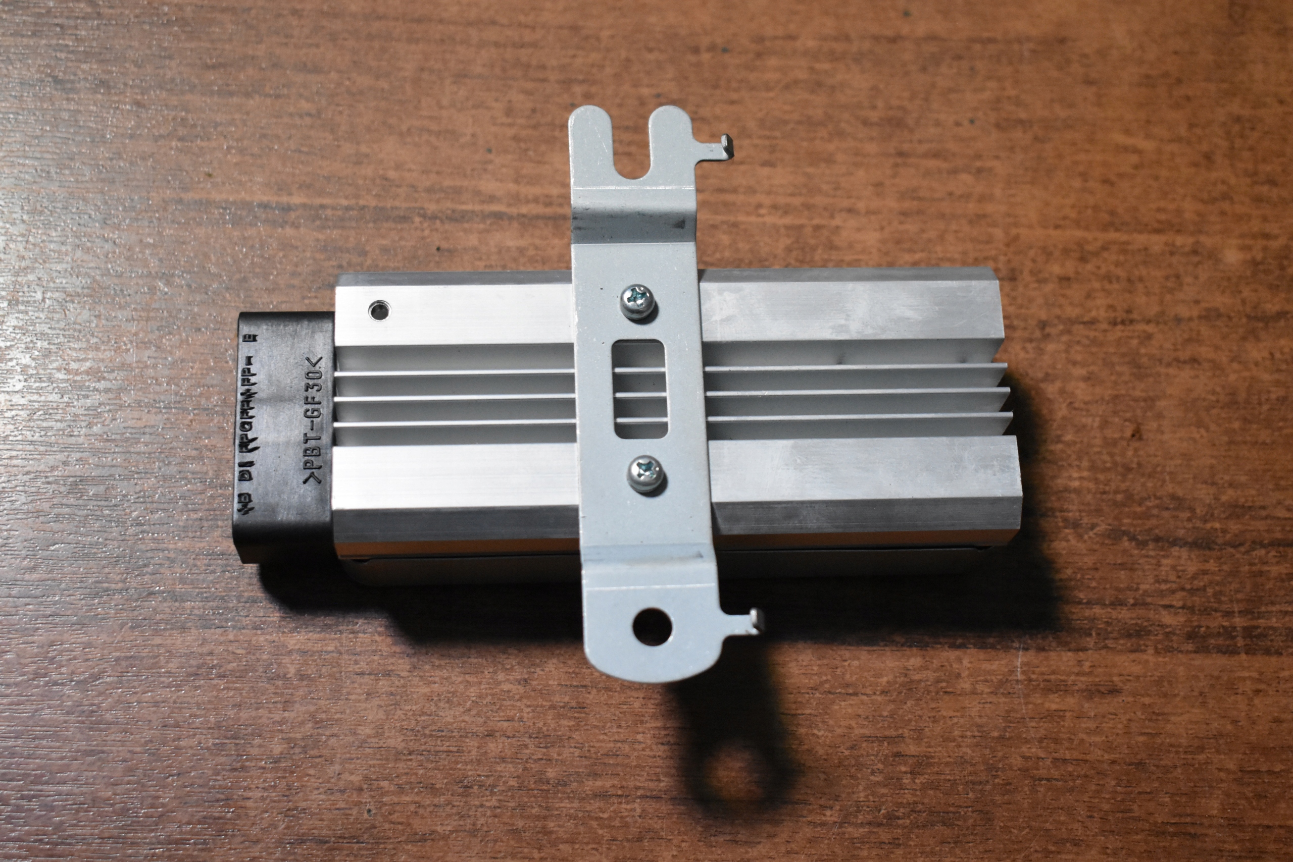 IDEALNY Module POMPY Carburant NISSAN GT-R 1