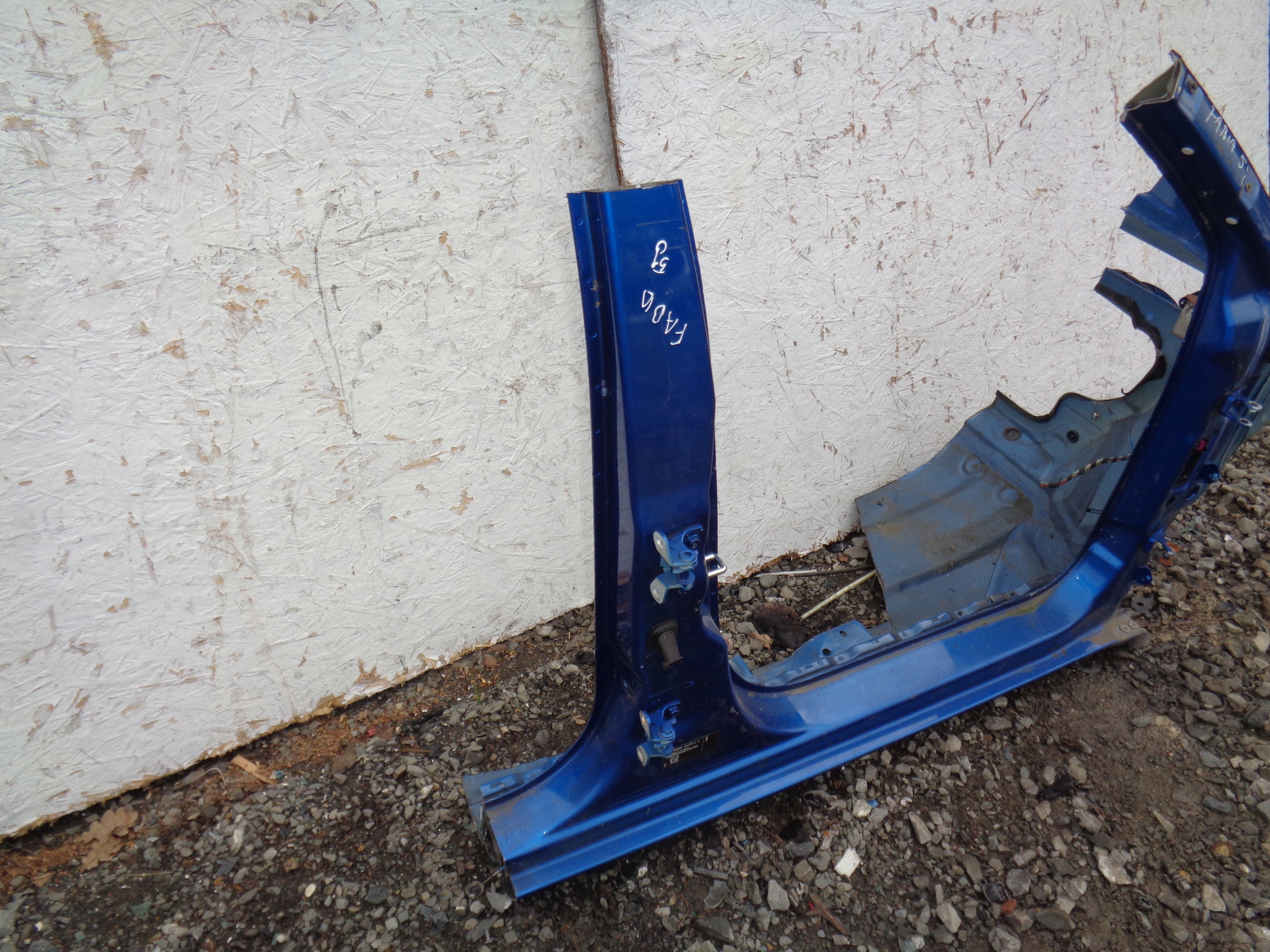 SKODA FABIA II 2 quarter front right threshold 12r