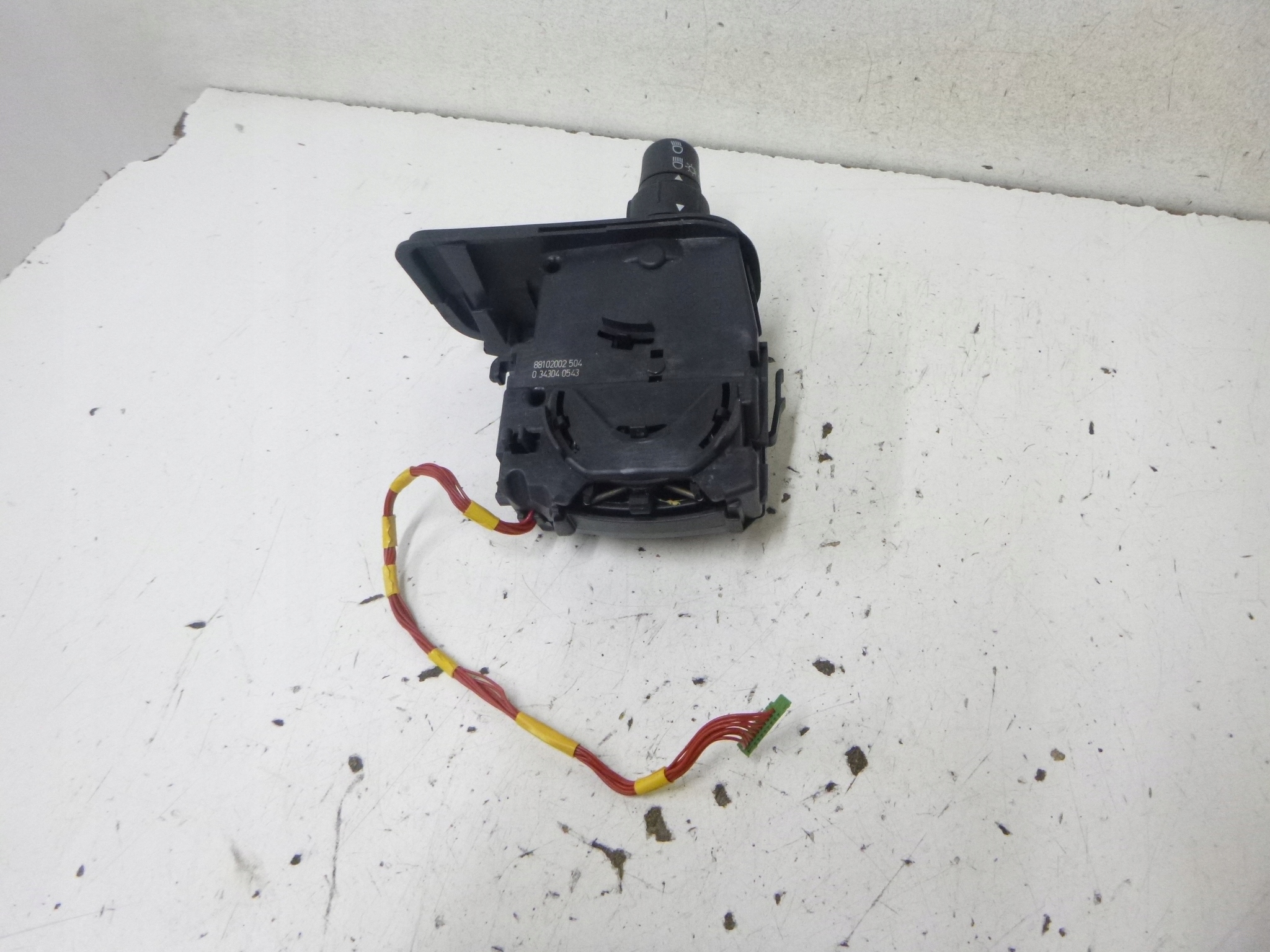Manetka Indicateurs de direction Renault Modus 1.2 2005r. 88102002504