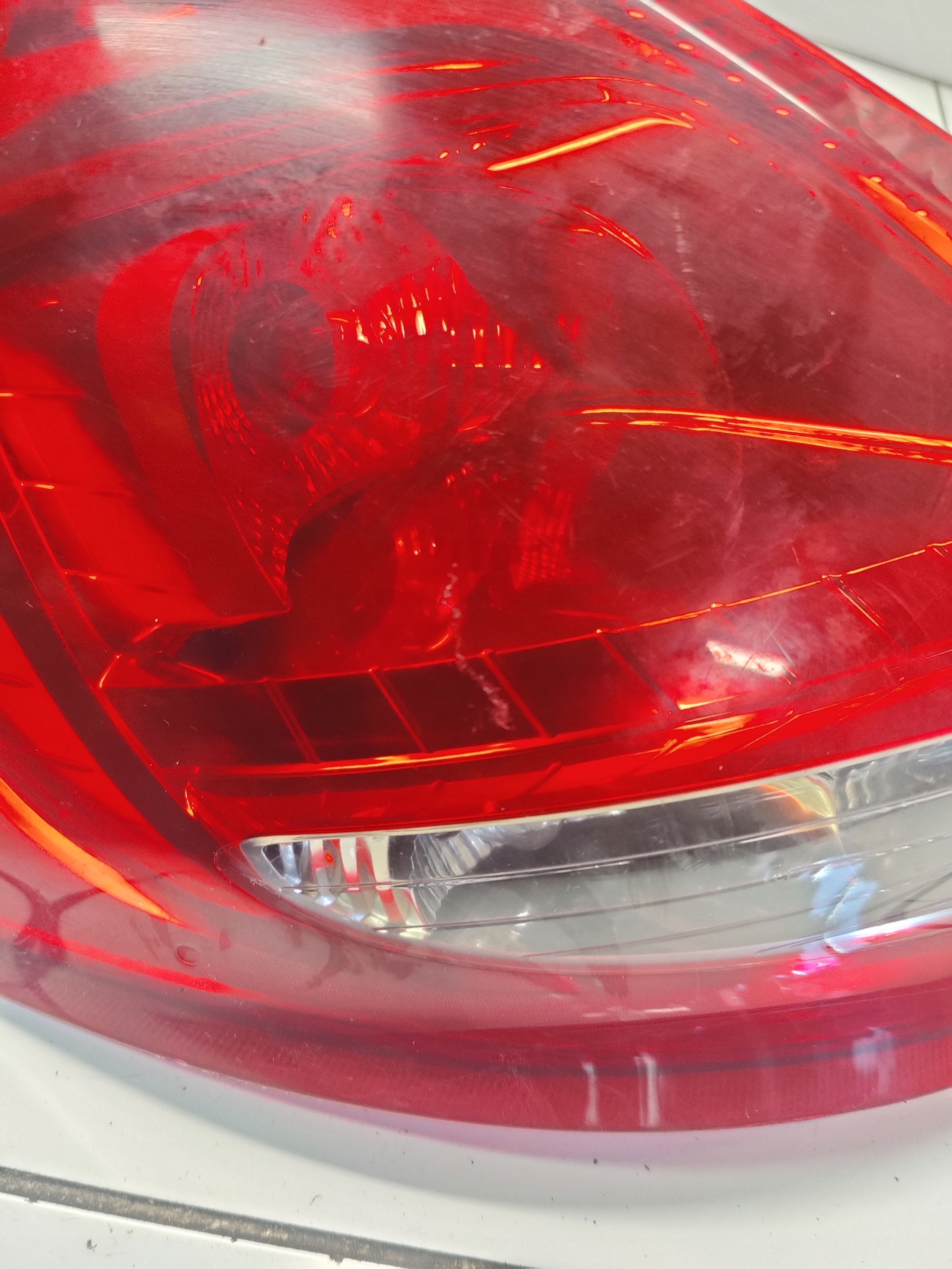 SUZUKI SWIFT MK7 light left left rear part rear 8A61-13405-A
