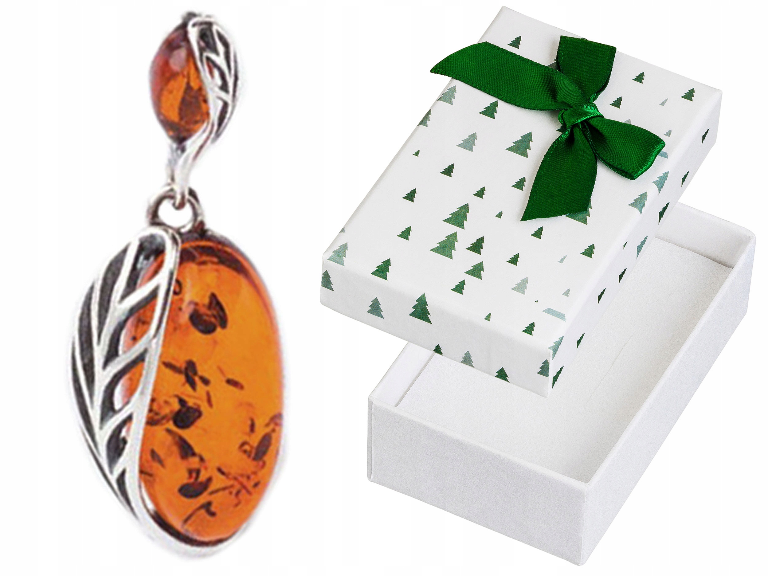 Stříbrný přívěsek s jantarem Oxidovaný Přívěsek Ažurový list Ovál Stříbro