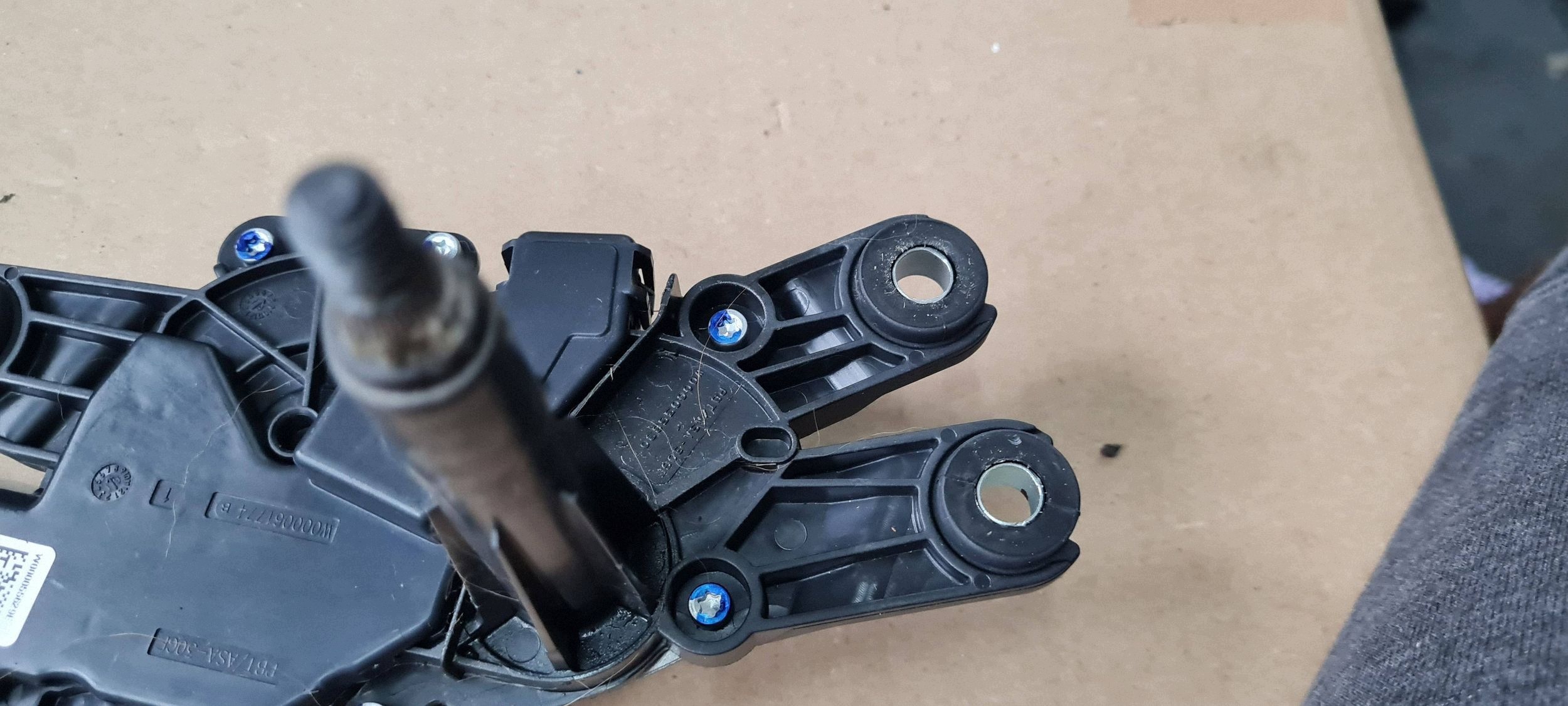 Ford Edge II 2020 mini motor bonnet boot rear part FORD FK7B17404AA