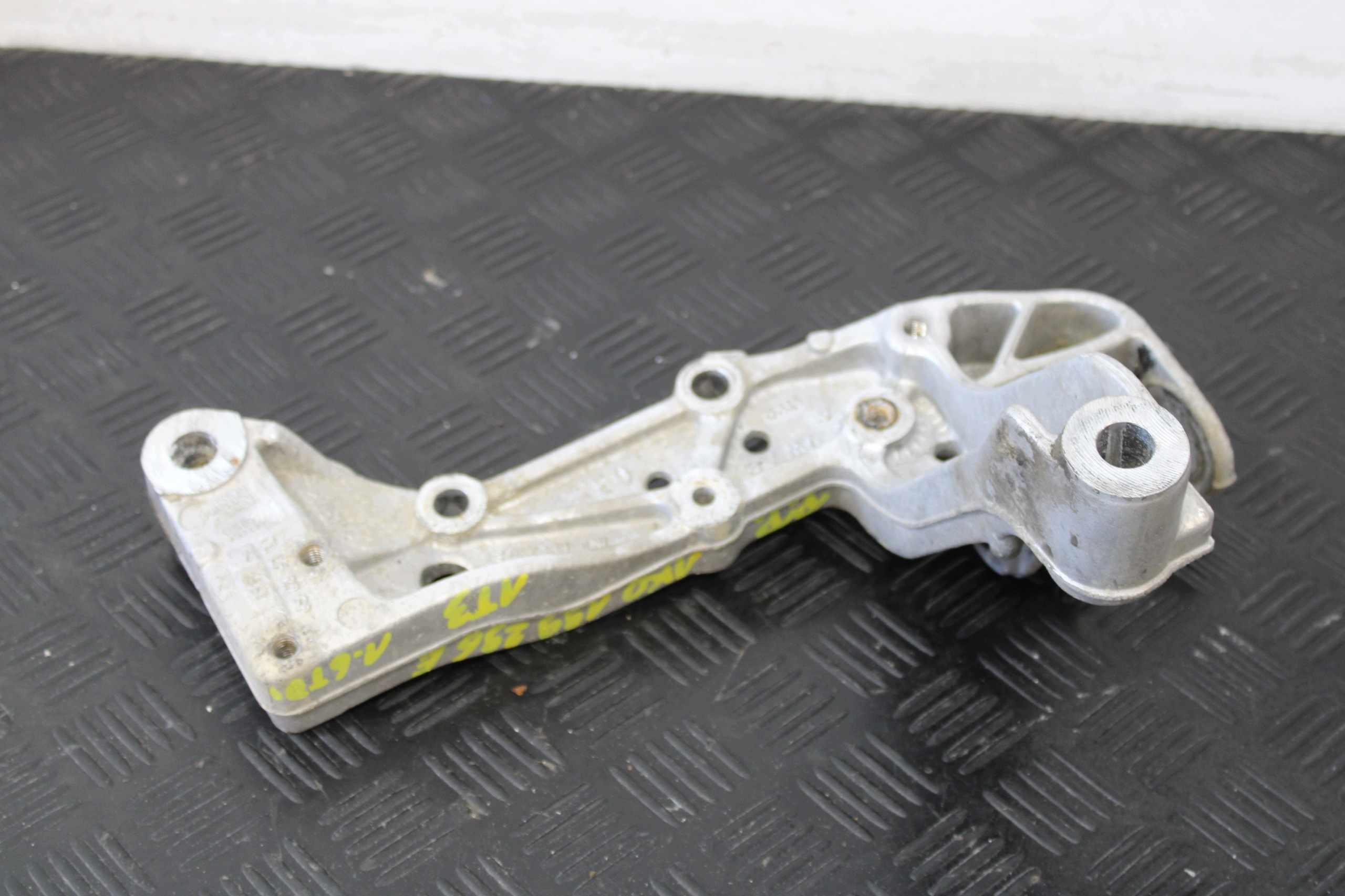 support springing right front 1K0199296E VW TOURAN 1T3 1T0 LIFT