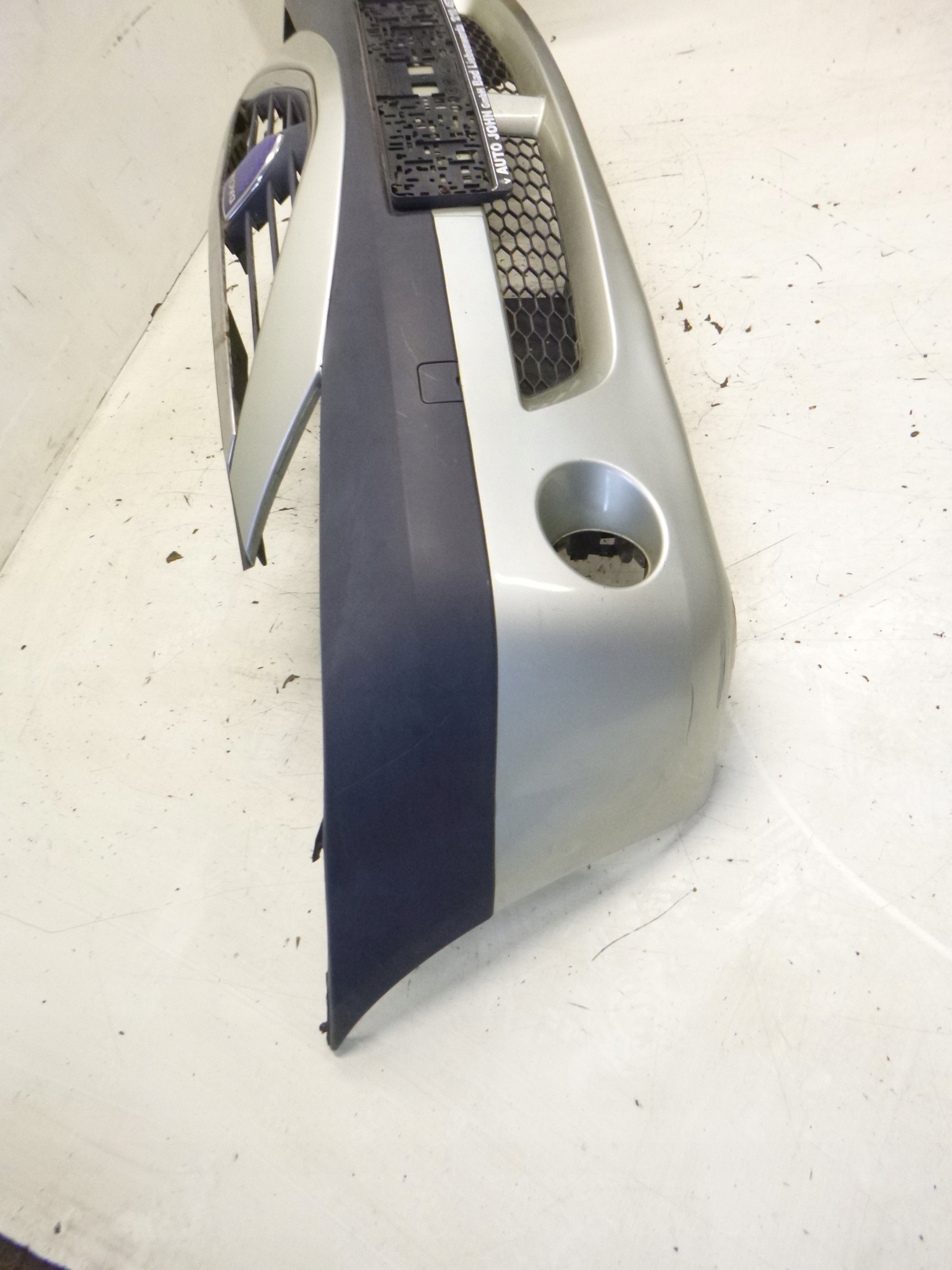 front bumper Dacia Logan TE01D 2004r.