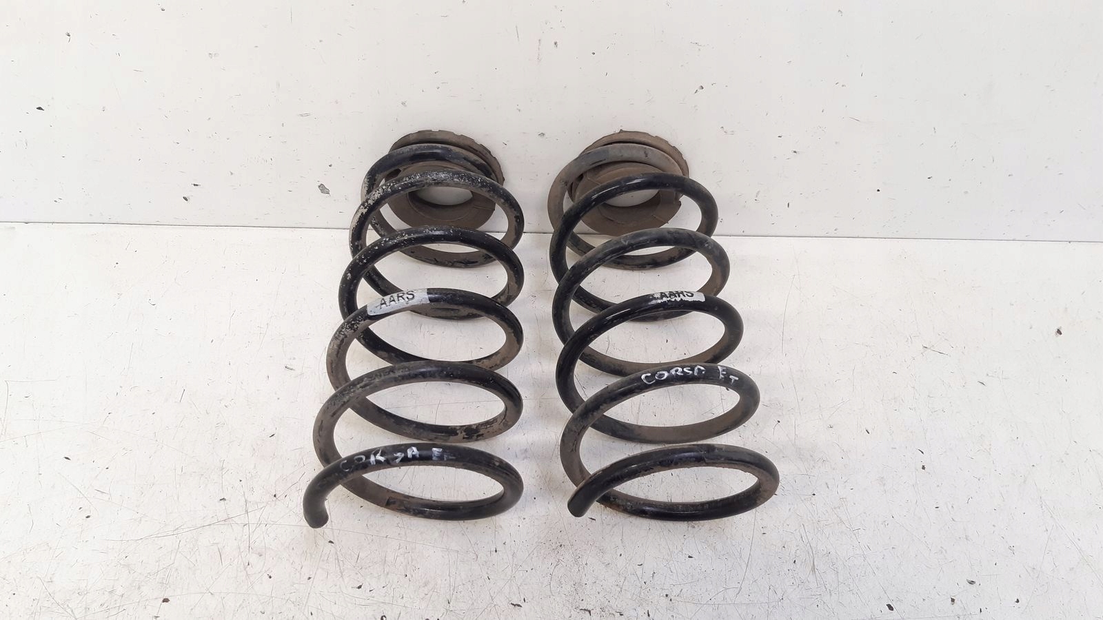 spring rear part rear Opel Corsa E 1,4