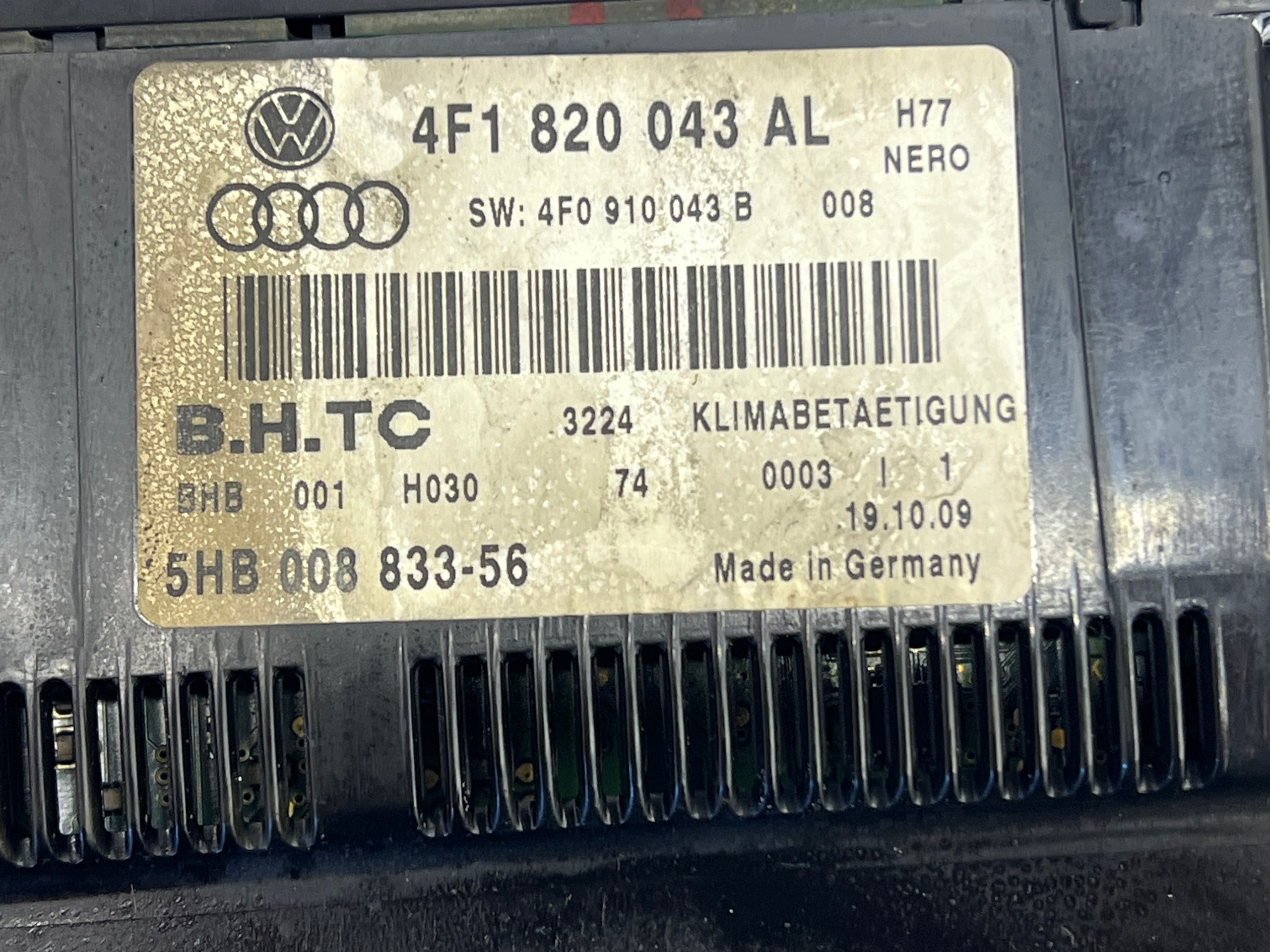 AUDI A6 C6 LIFT Commandes Unite commande clima Bouches buses 4F1820043AL