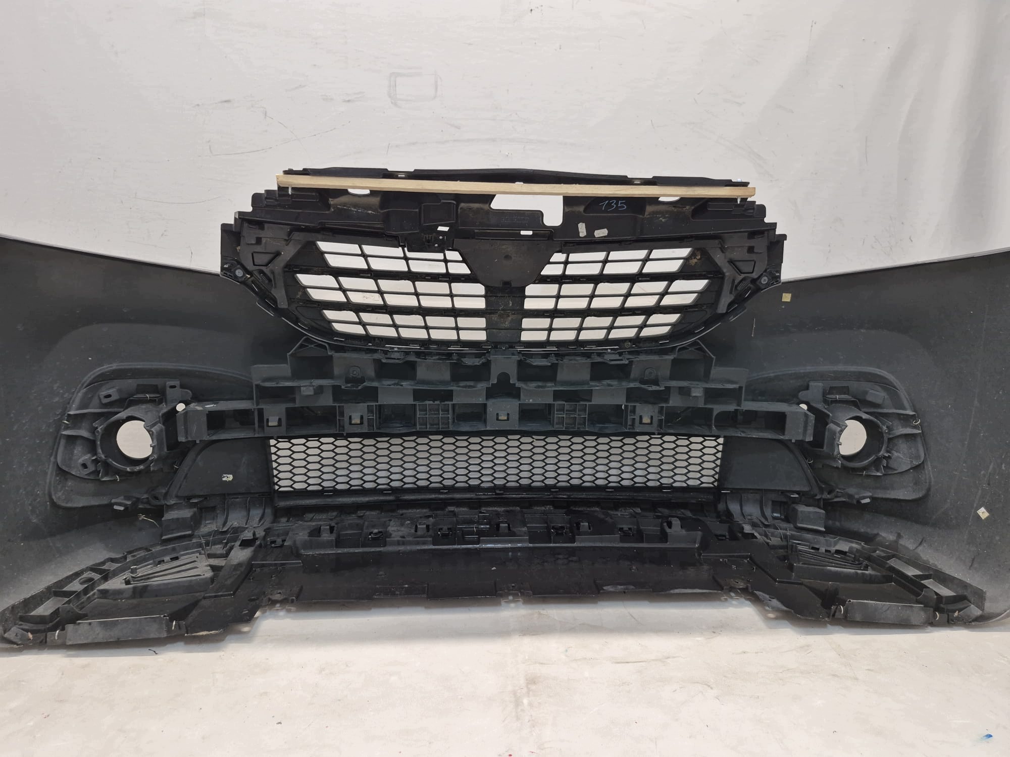 RENAULT TRAFIC III 3 OSOBOWY 14- bumper front front PDC 620223916R