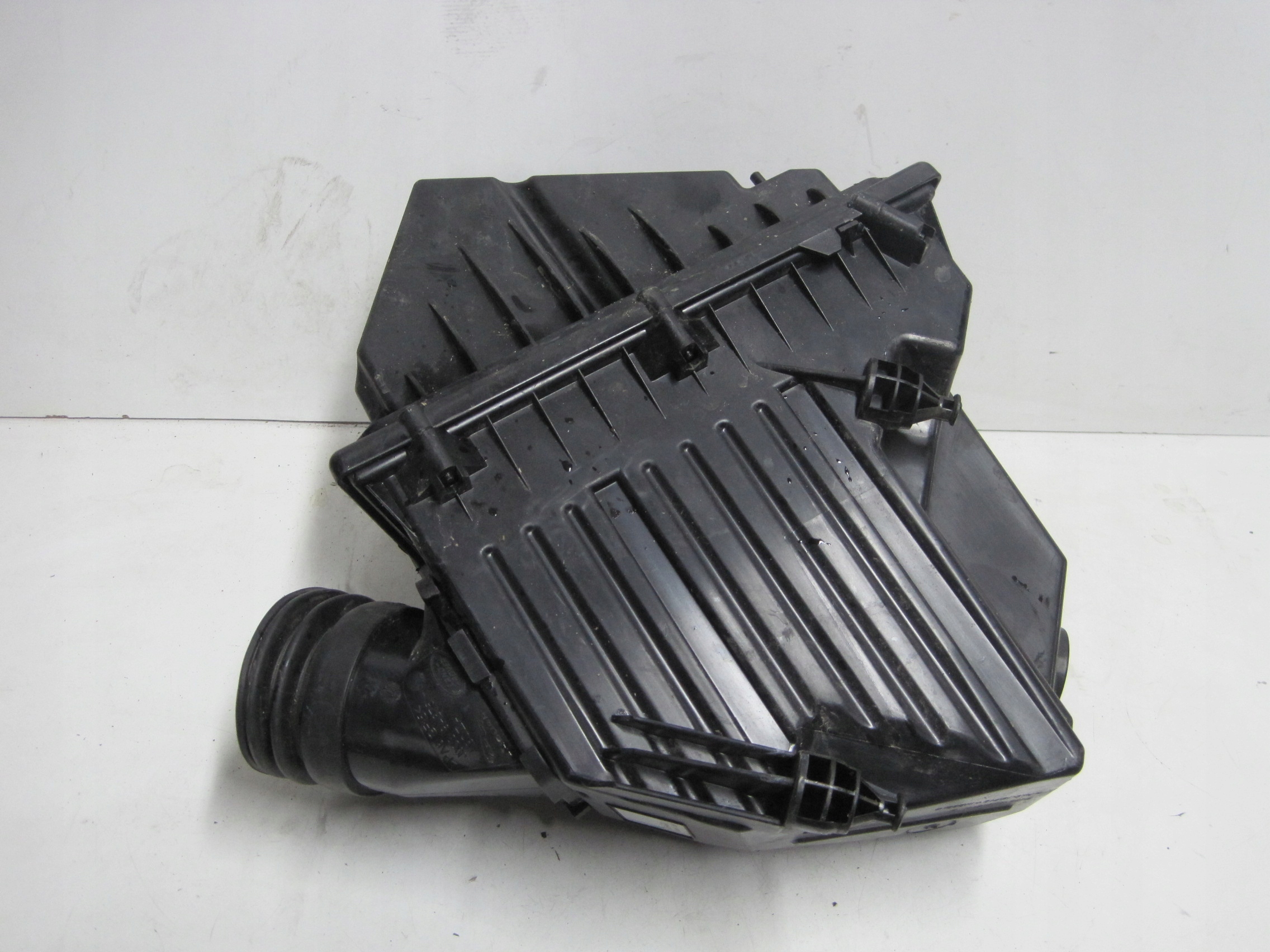 Gehäuse filter JAGUAR GJ32-9600-AE