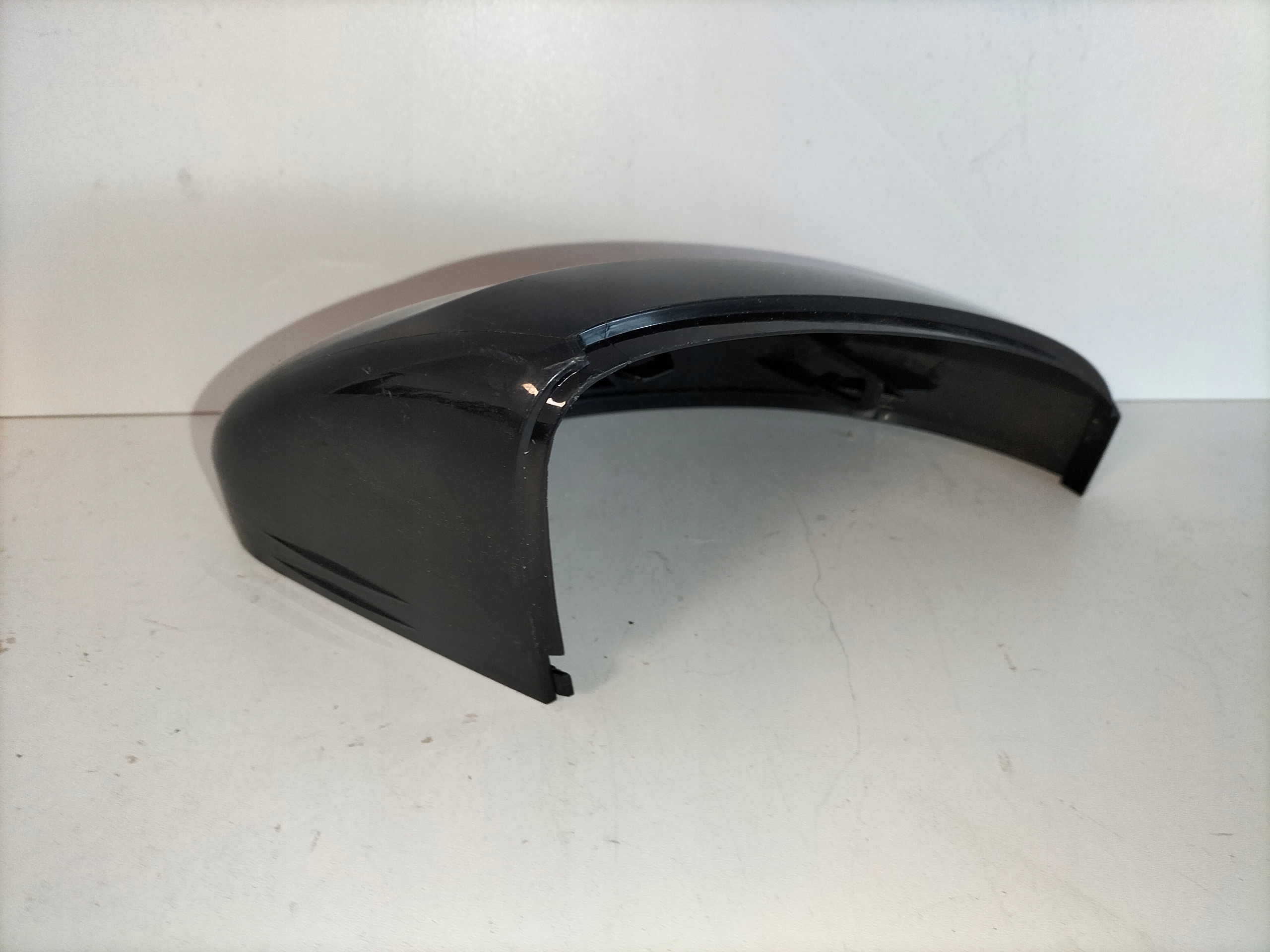 cover cap mirrors right VW TIGUAN II 16
