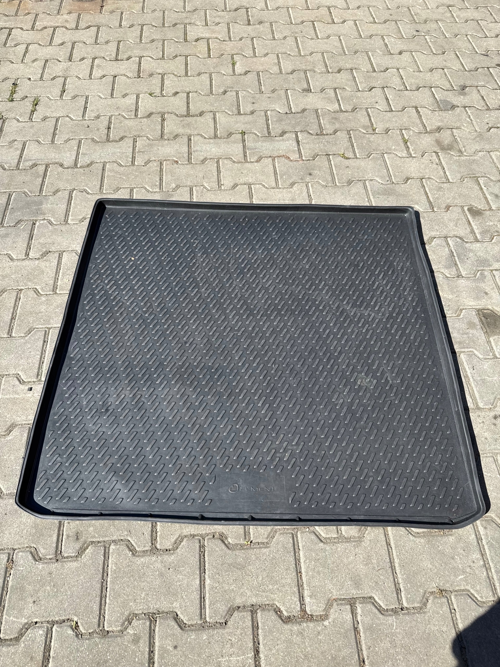WKLAD boot mat rubber OPEL ASTRA J KOMBI ROCZNIK 2011 2012 2013 2014