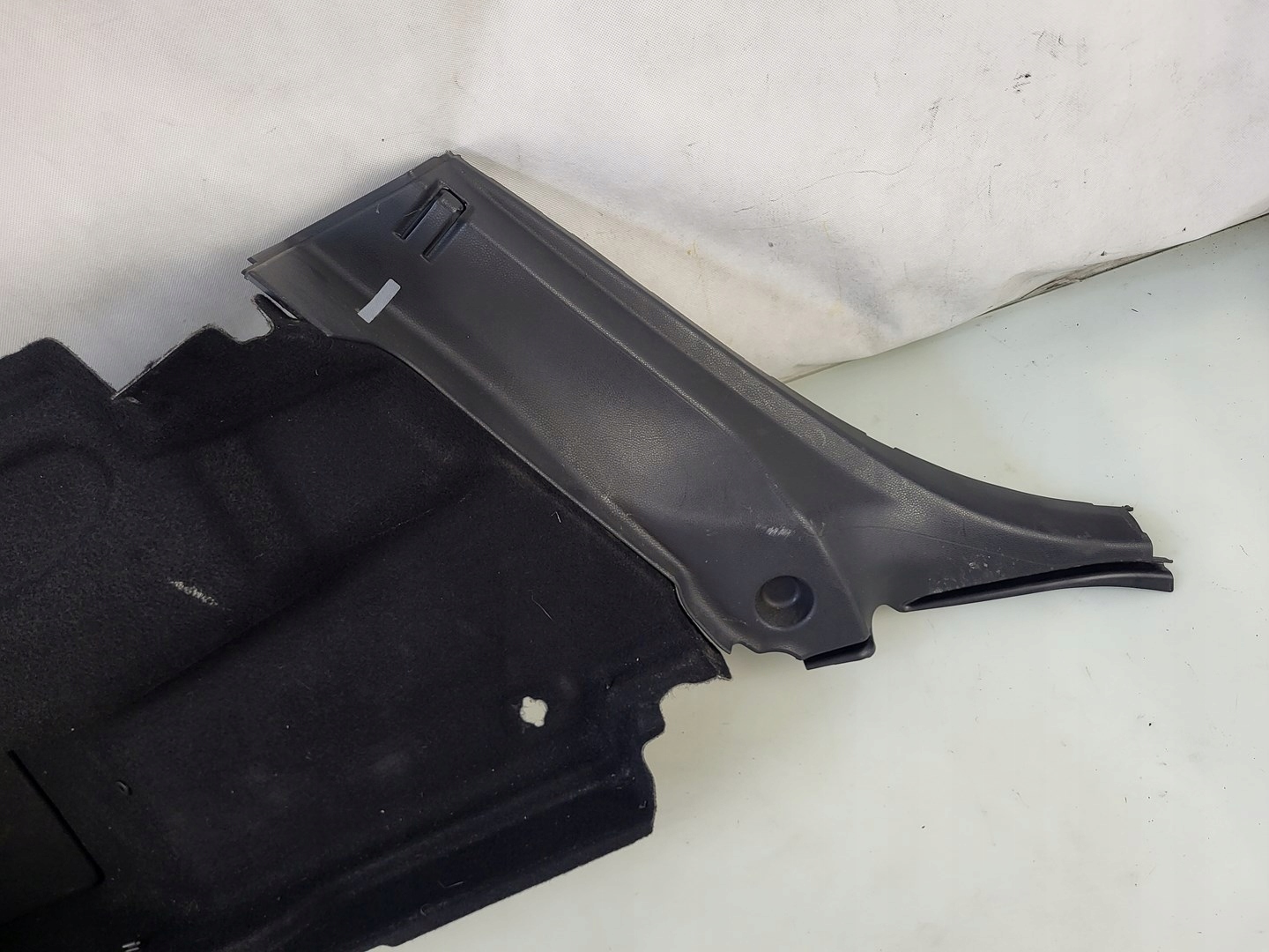MERCEDES CLA C117 W117 boot upholstery left upholstery left rear part