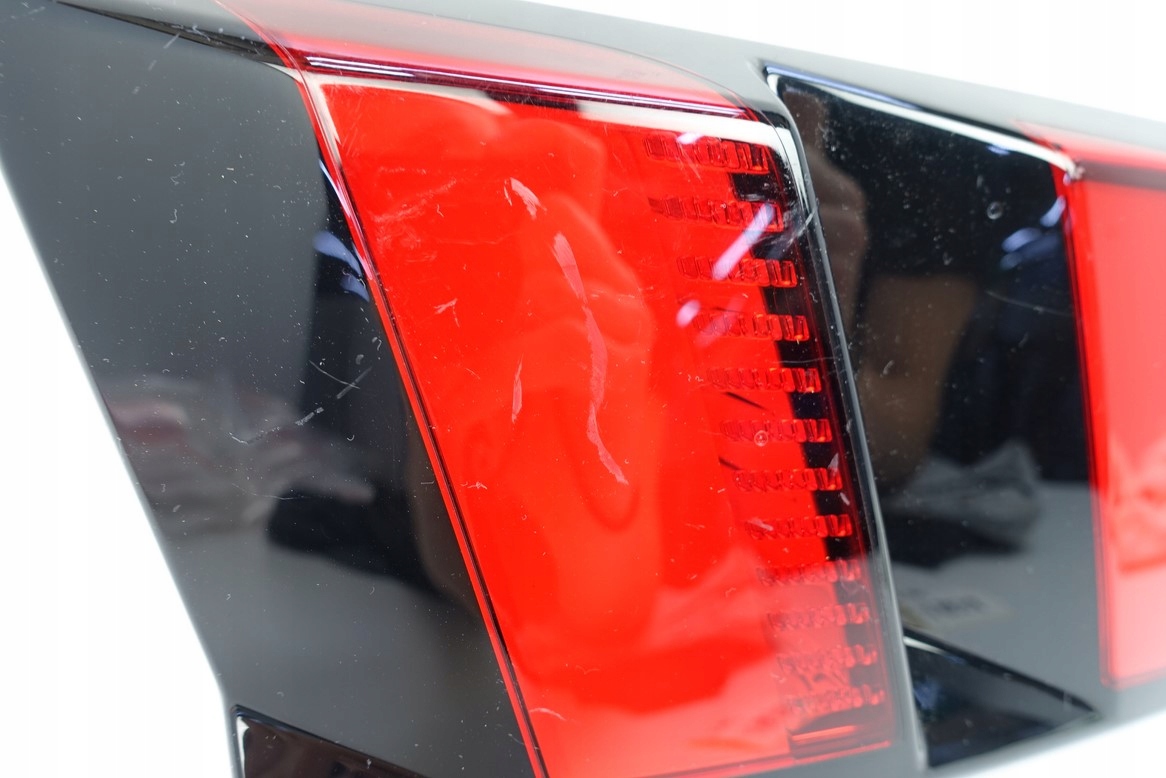 light left rear part LED PEUGEOT 3008 II 9810477880