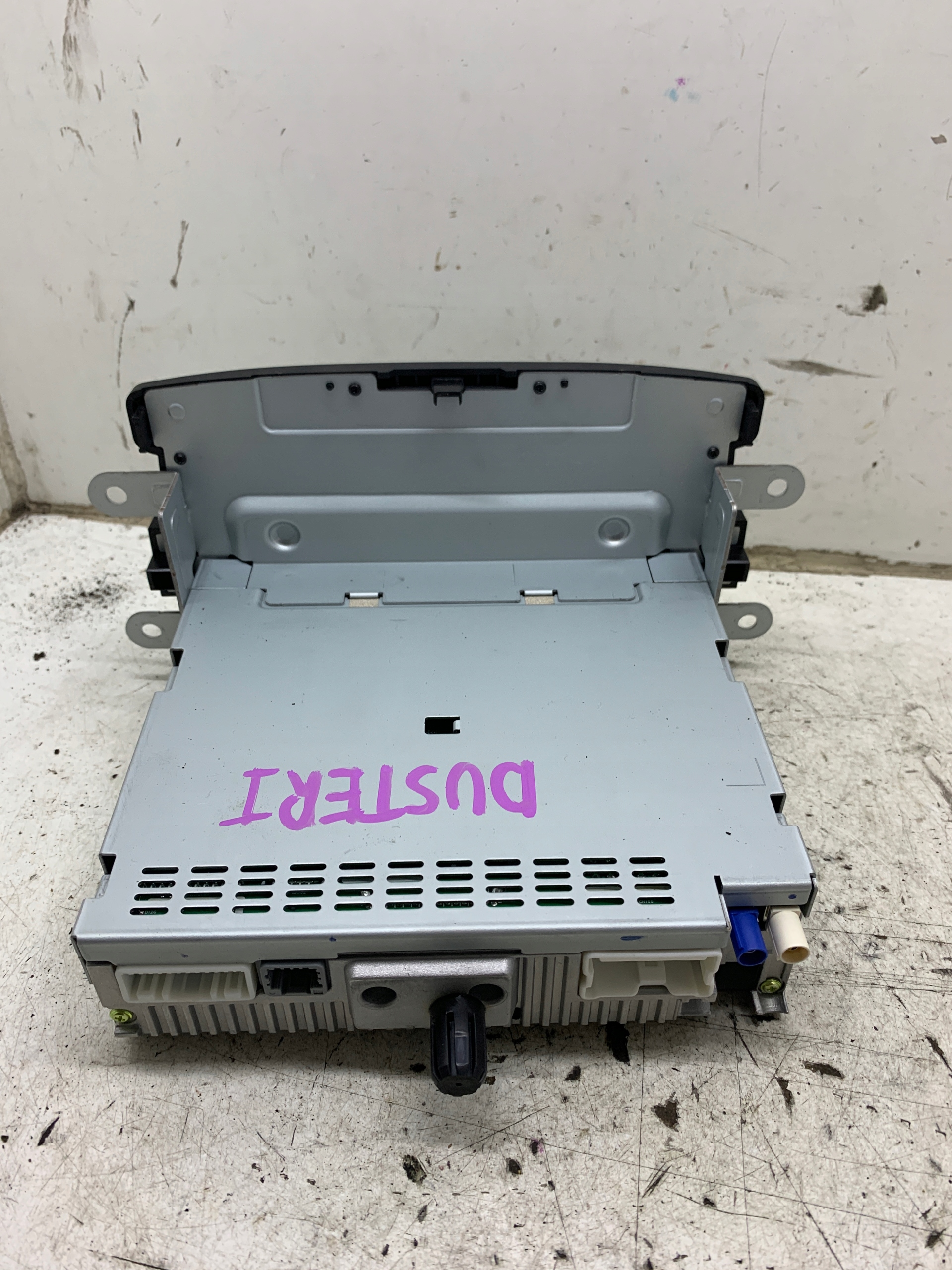Navigation RADIO EKRAN 281158799R DACIA DUSTER et LIFT (2013-2017)