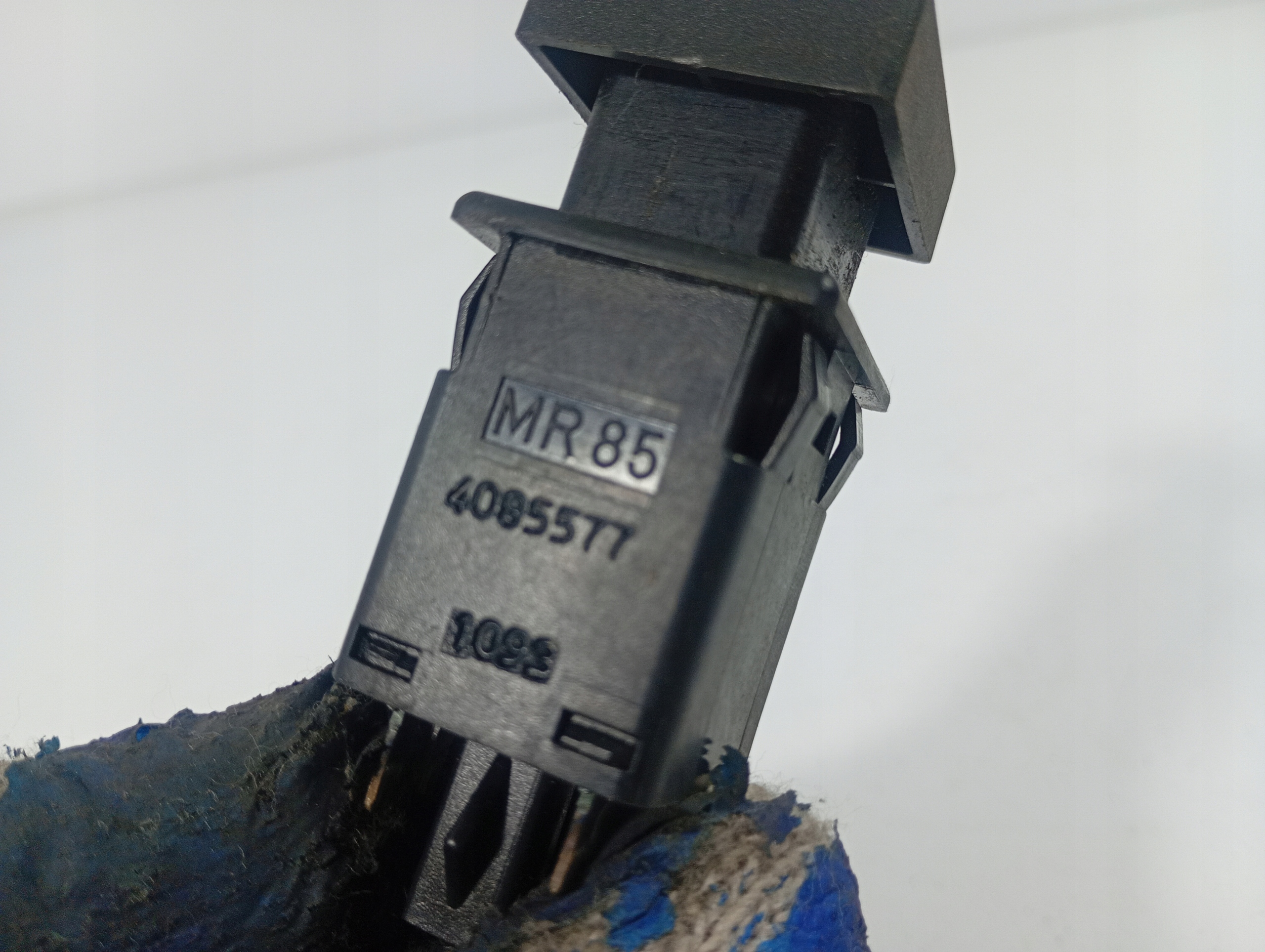 switch light switch PRZECIWMGIELNYCH 4085577 SAAB 9000 CSE 89-98