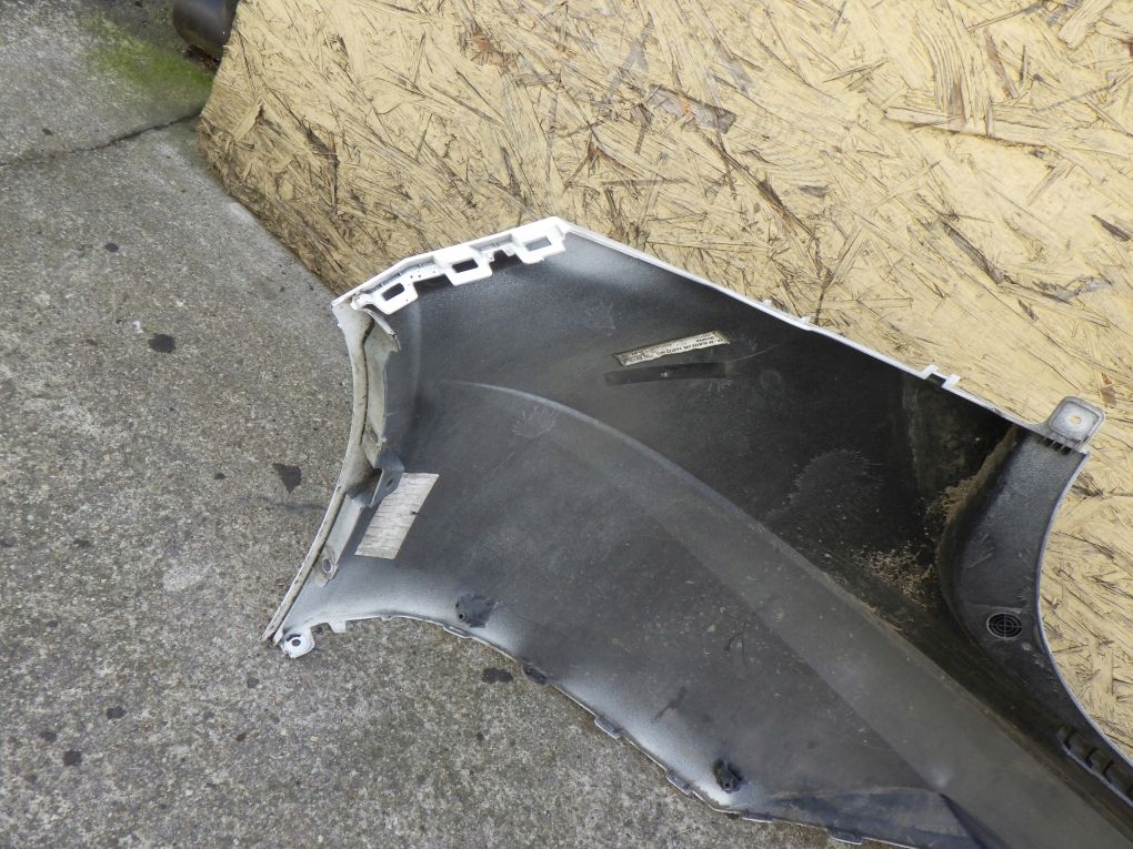 HYUNDAI I20 and 20 3 III 20- without PDC bumper rear