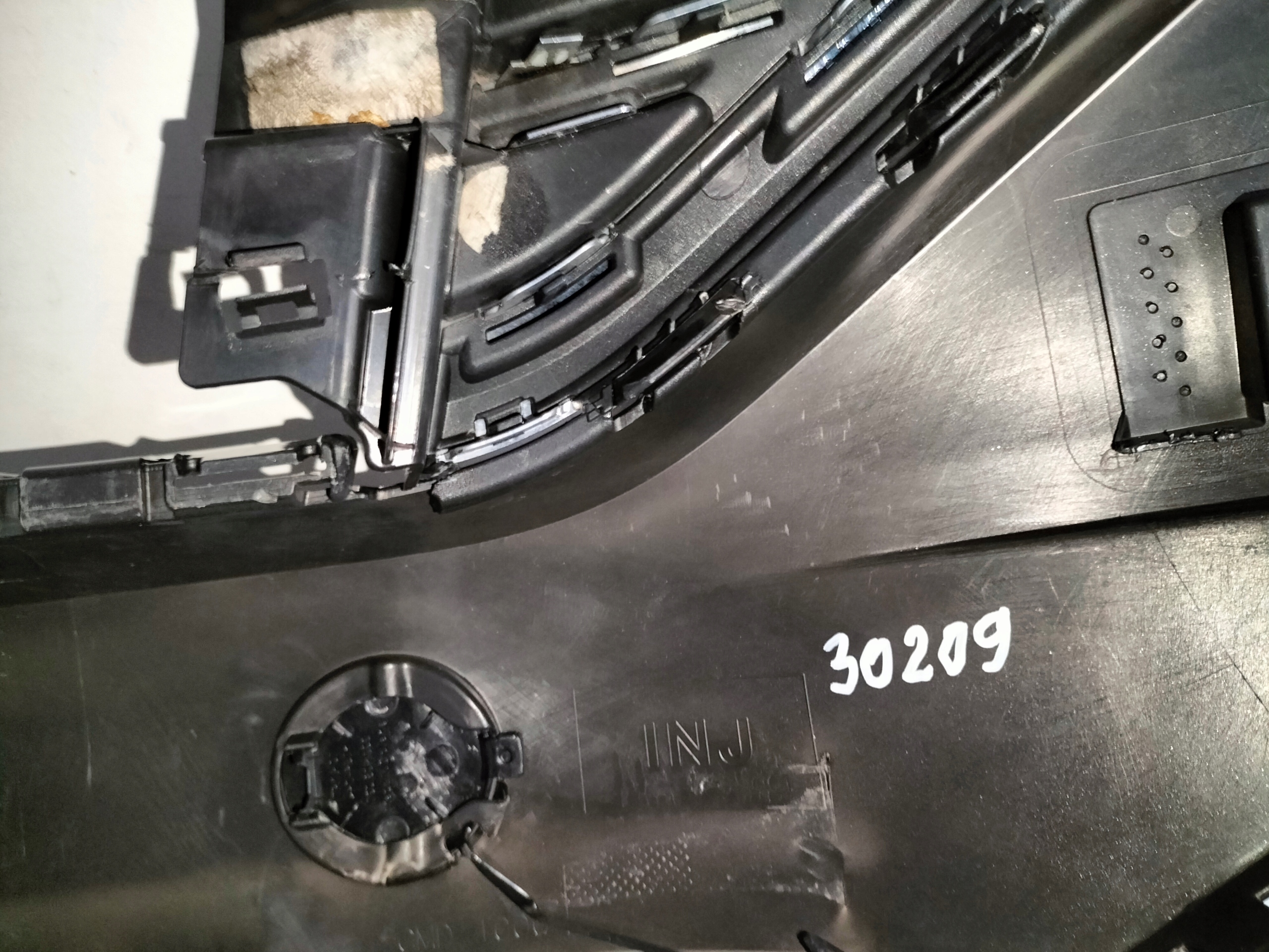 front bumper VW TOUAREG III 18