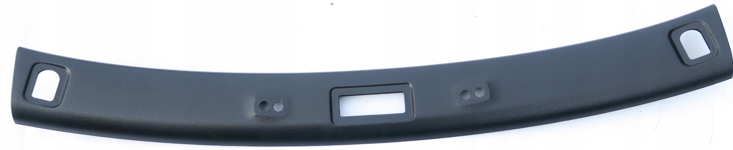 PLASTIK OSŁONA SZYBY PRZÓD VW GOLF 4 IV MK4 CABRIO