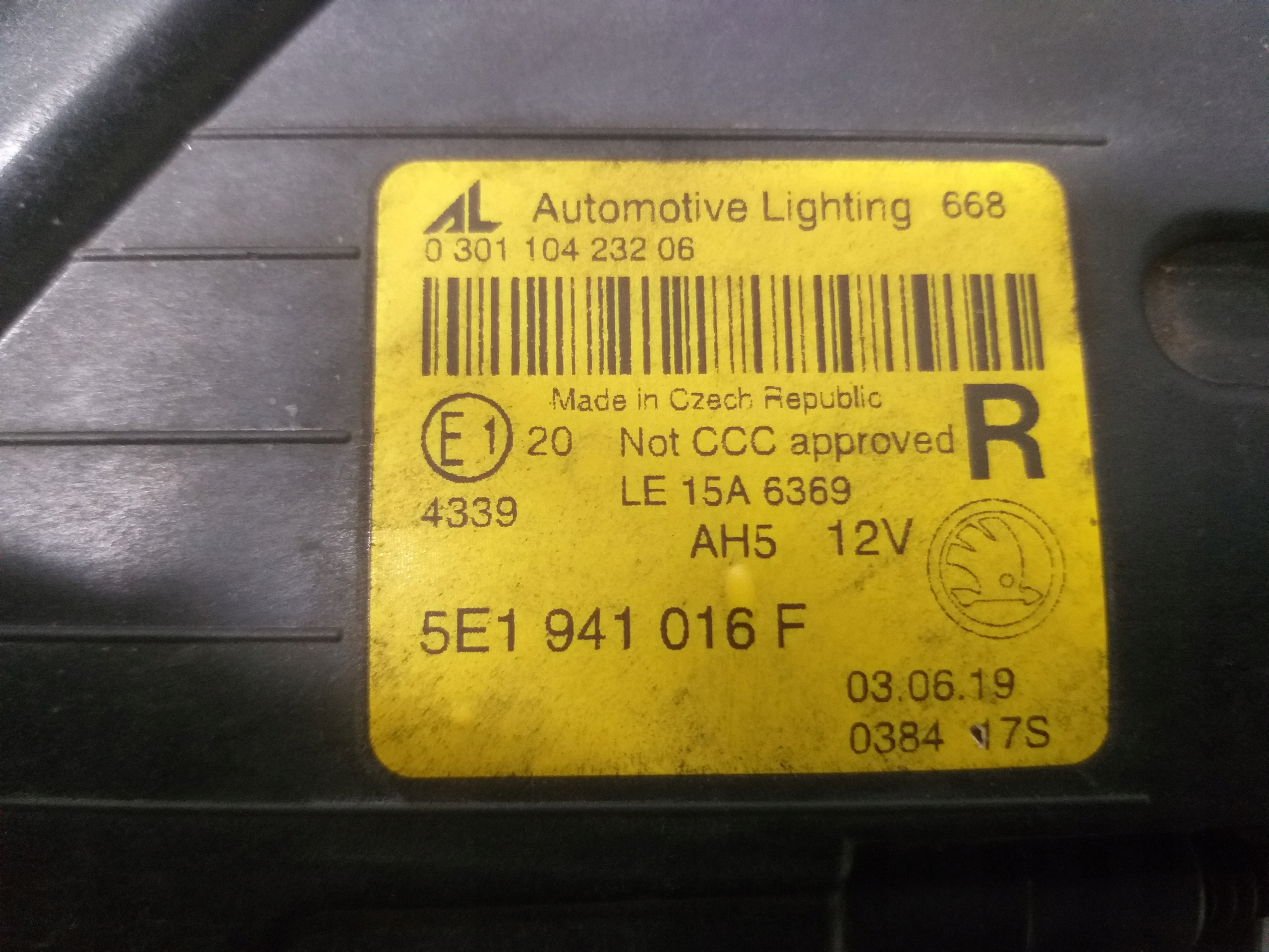 LIGHT FRONT RIGHT SKODA OCTAVIA III 3 LIFT FULL LED 5E1941016F