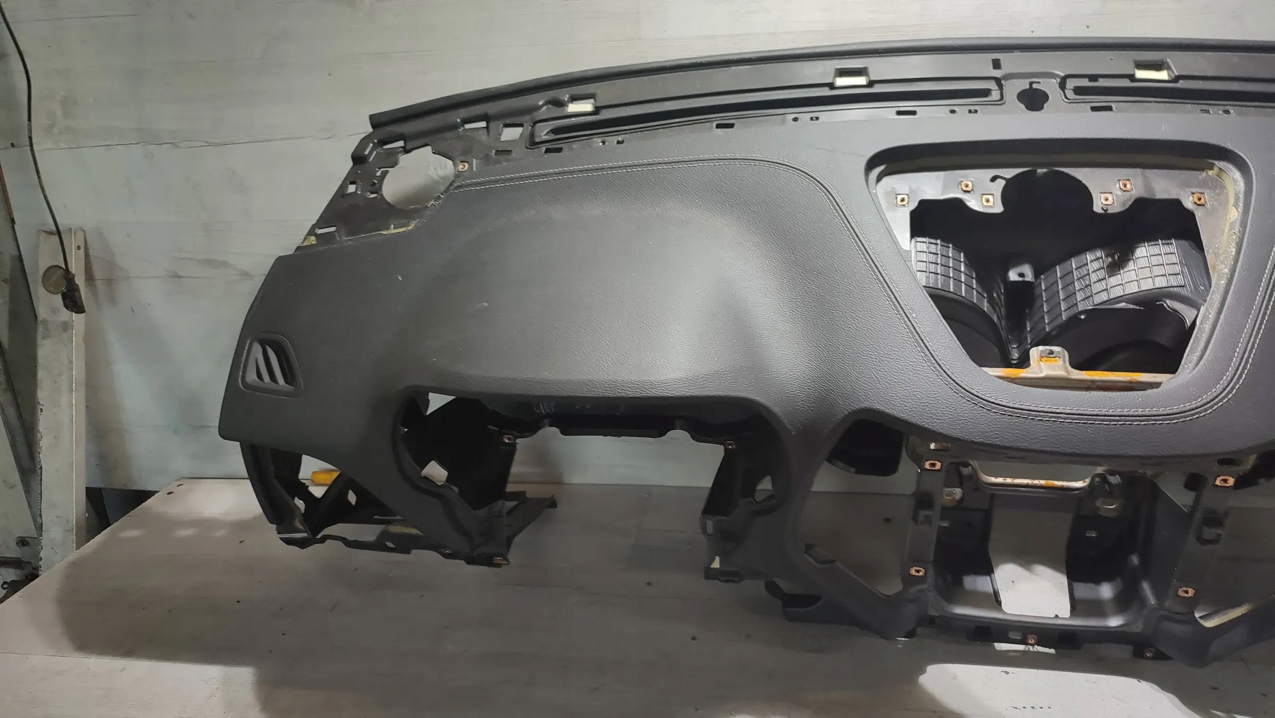 Jeep Cherokee 2015 dashboard instrument panel console