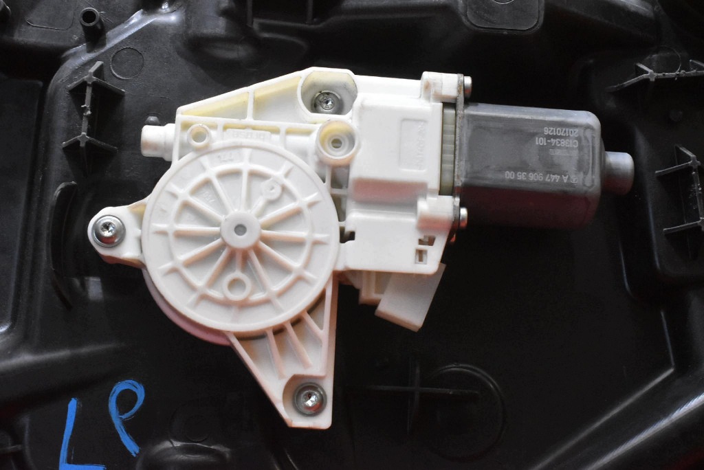 window regulator left front EU A4478271160 MERCEDES VITO W447 14-20