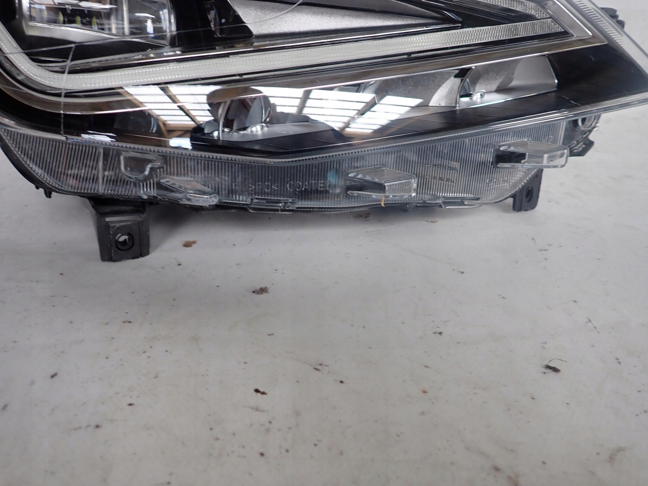 SEAT IBIZA V 5F ARONA 6F LIFT 21- light right front front