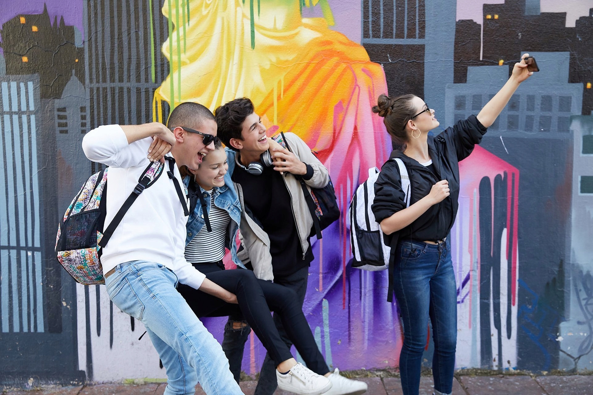 Plecak szkolny be.bag + piórnik smiley HERLITZ Elementy zestawu Piórnik