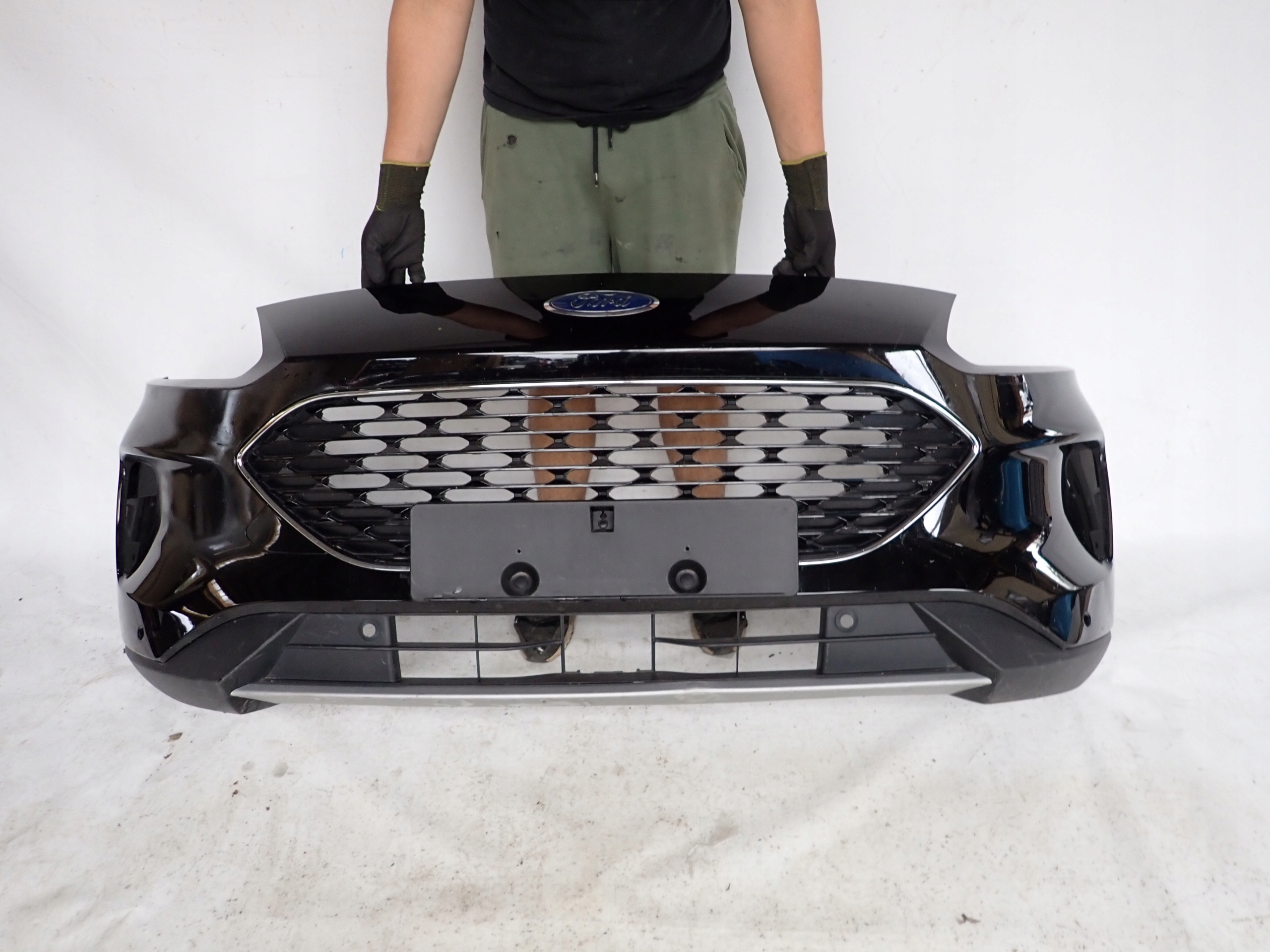 FORD KUGA MK3 III 19- bumper front front PDC