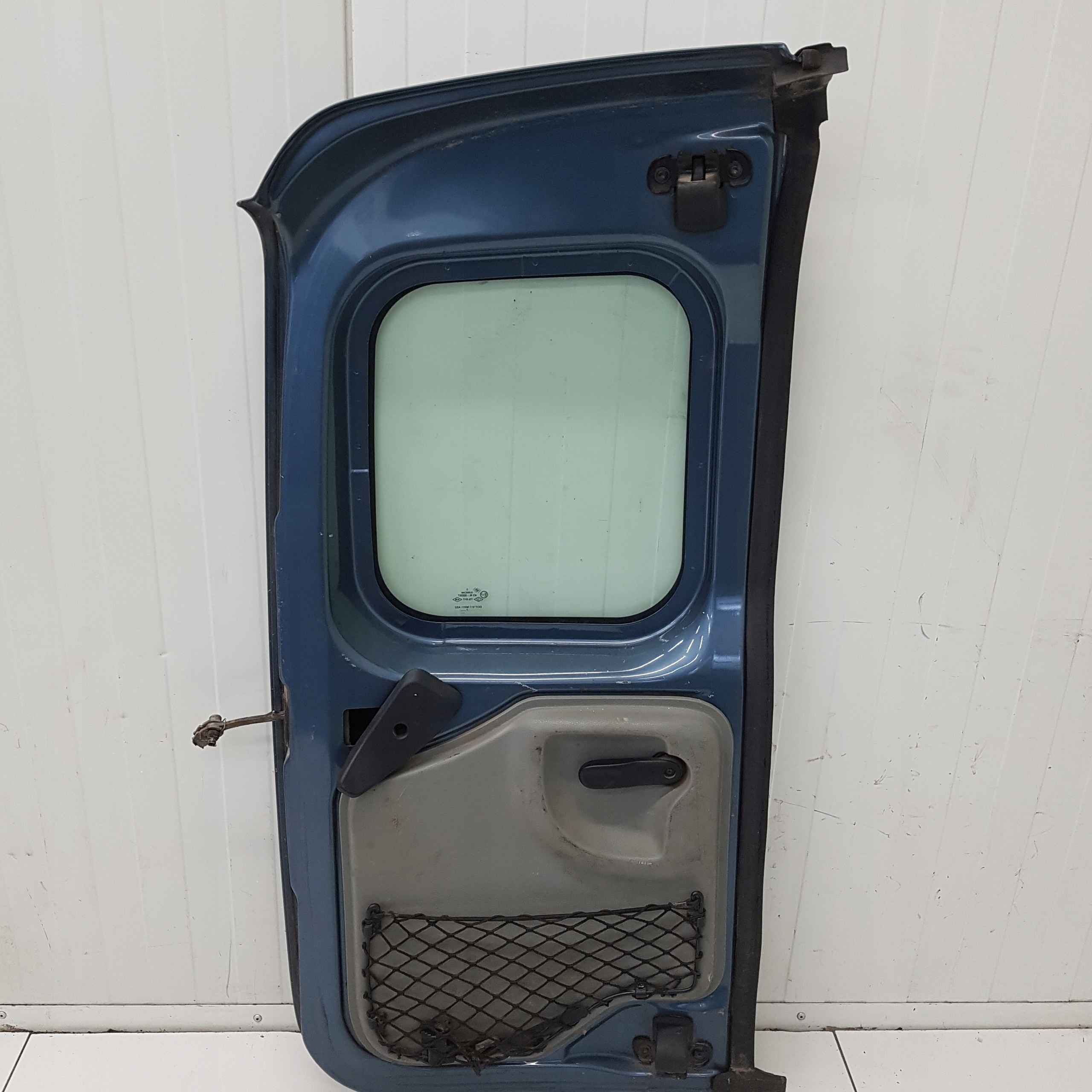 door SKRZYDELKOWE right rear. DACIA LOGAN