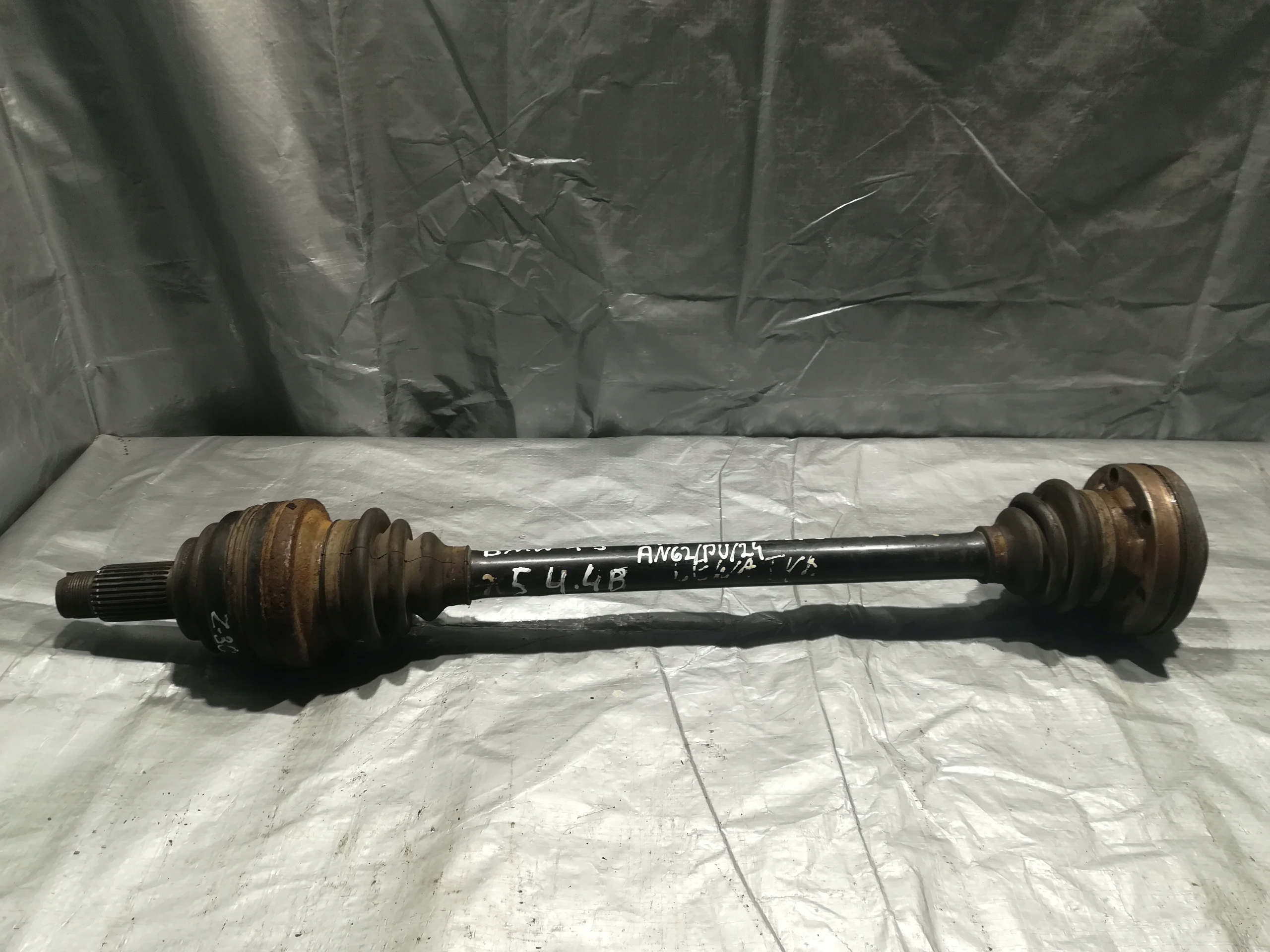 semi-axis left BMW X5 E53 3.0 7500914AI01